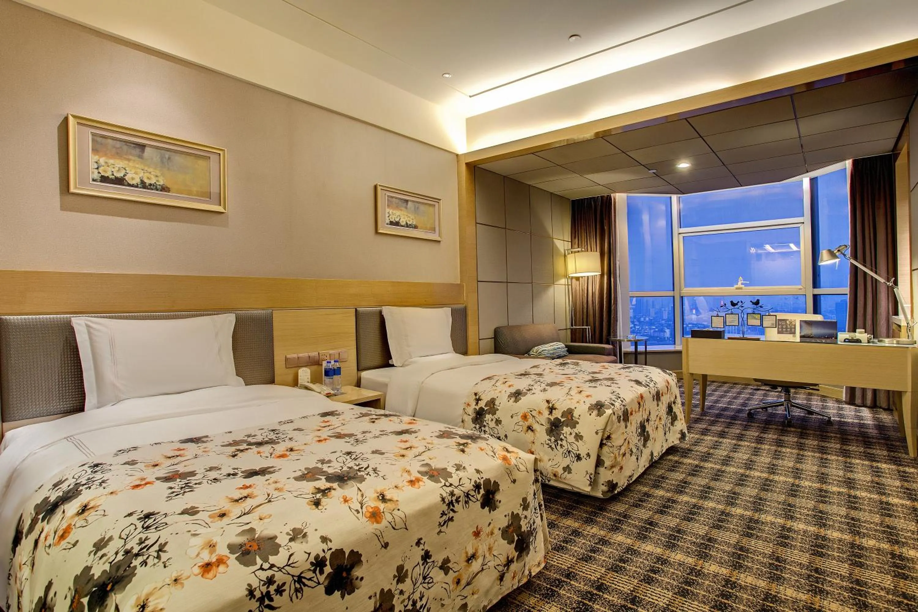 Grand Skylight International Hotel Nanchang Ganjiang North Road