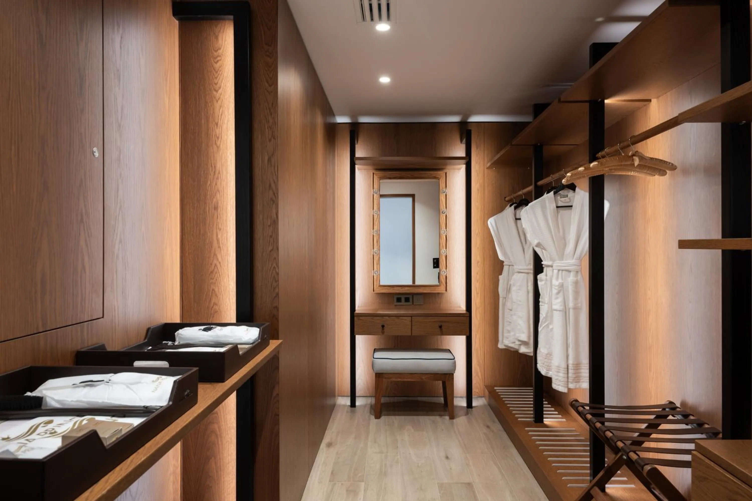 wardrobe in Nana Princess Suites Villas & Spa