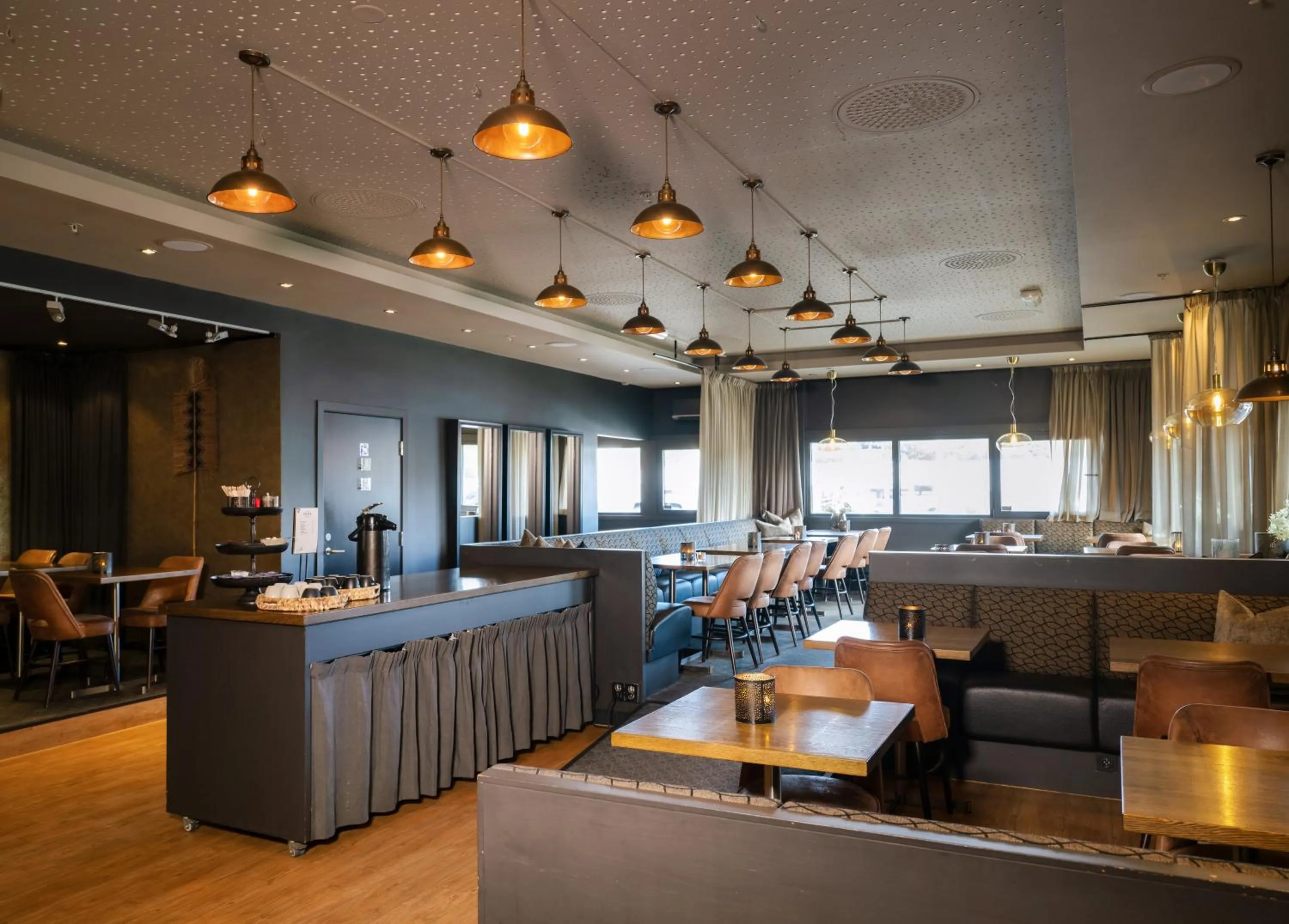 Restaurant/places to eat in Ågotnes Motell