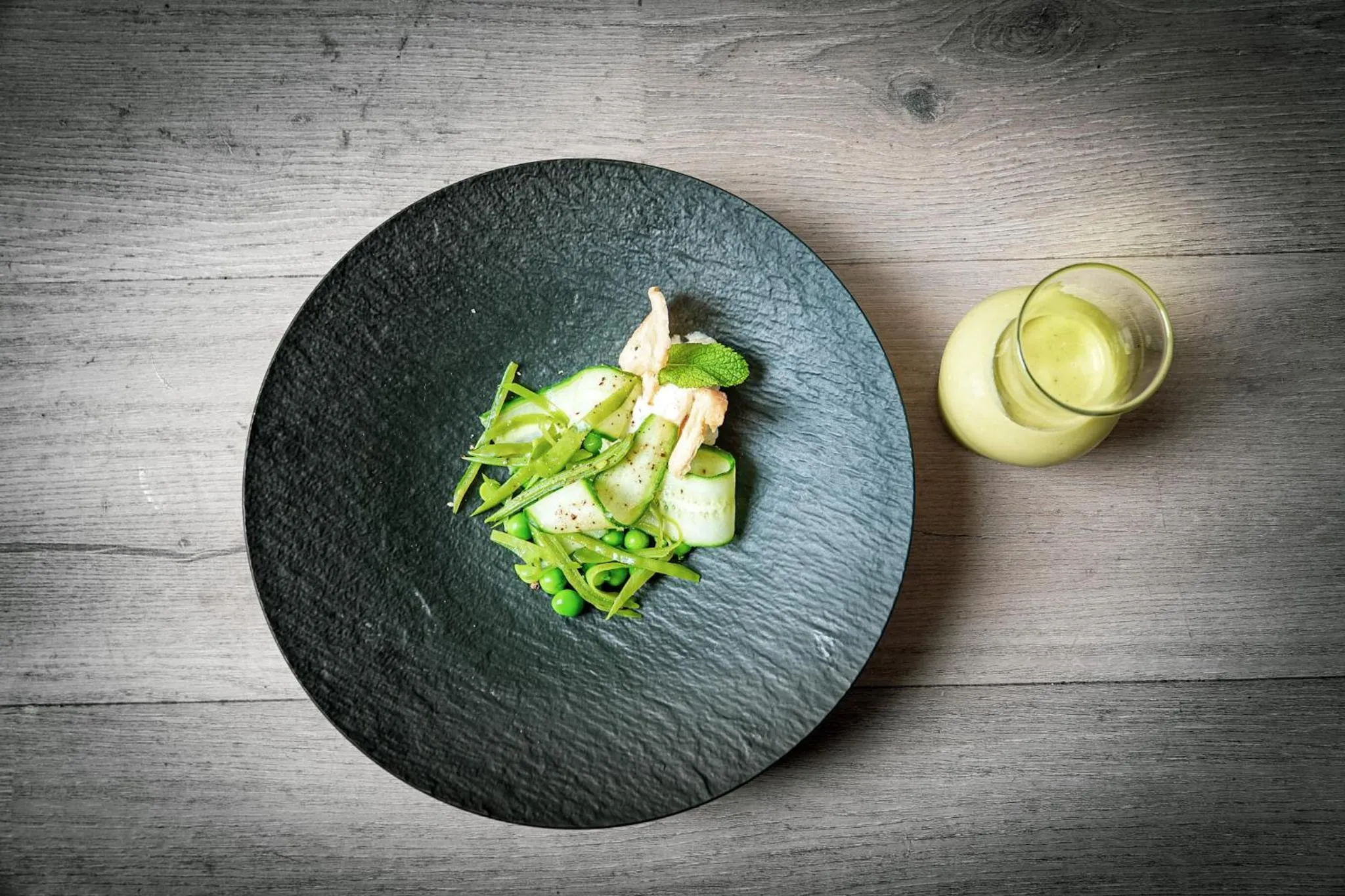 Patio in Hôtel L'Escale Marine Valdys Resort & SPA