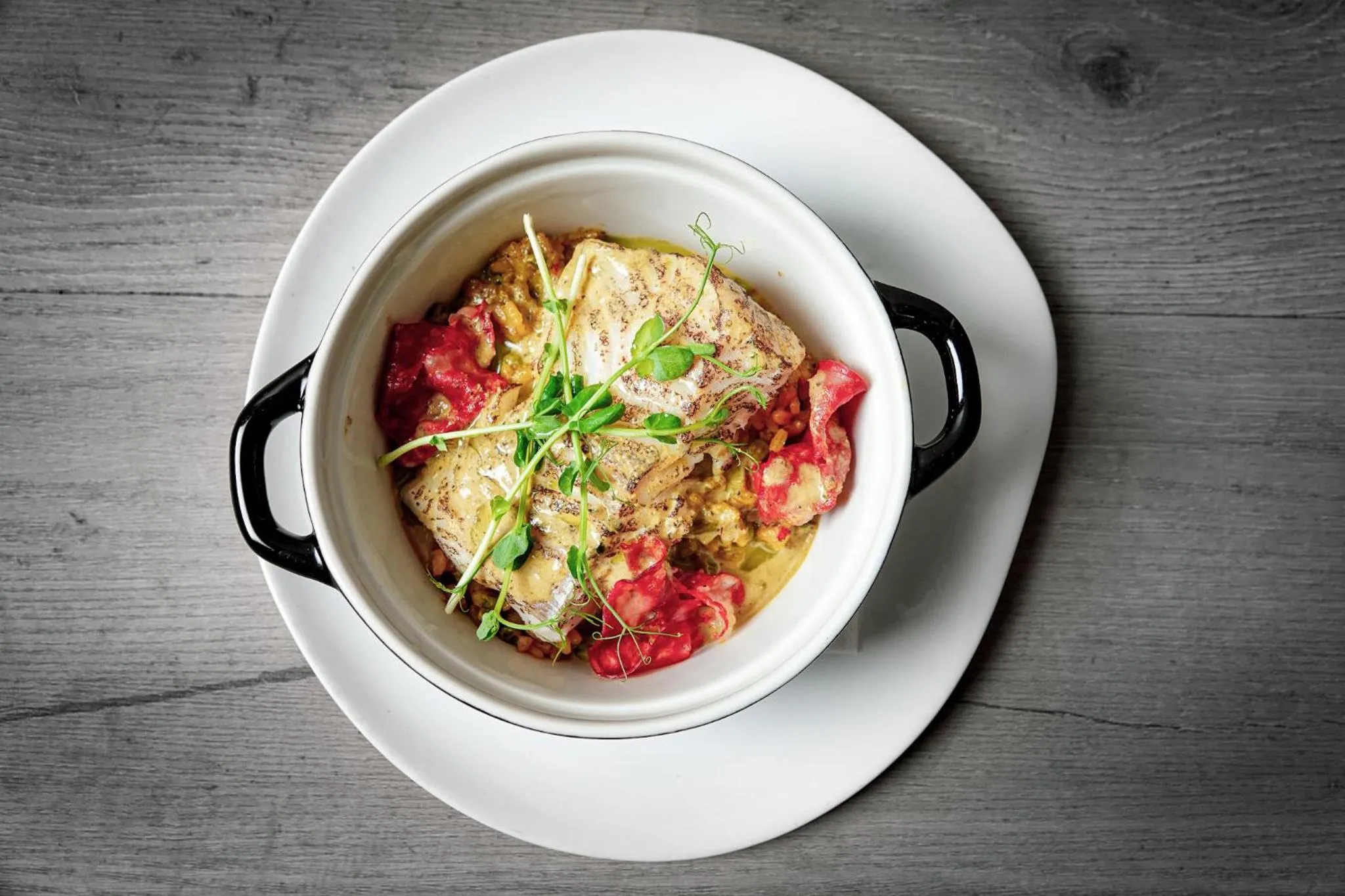 Patio in Hôtel L'Escale Marine Valdys Resort & SPA