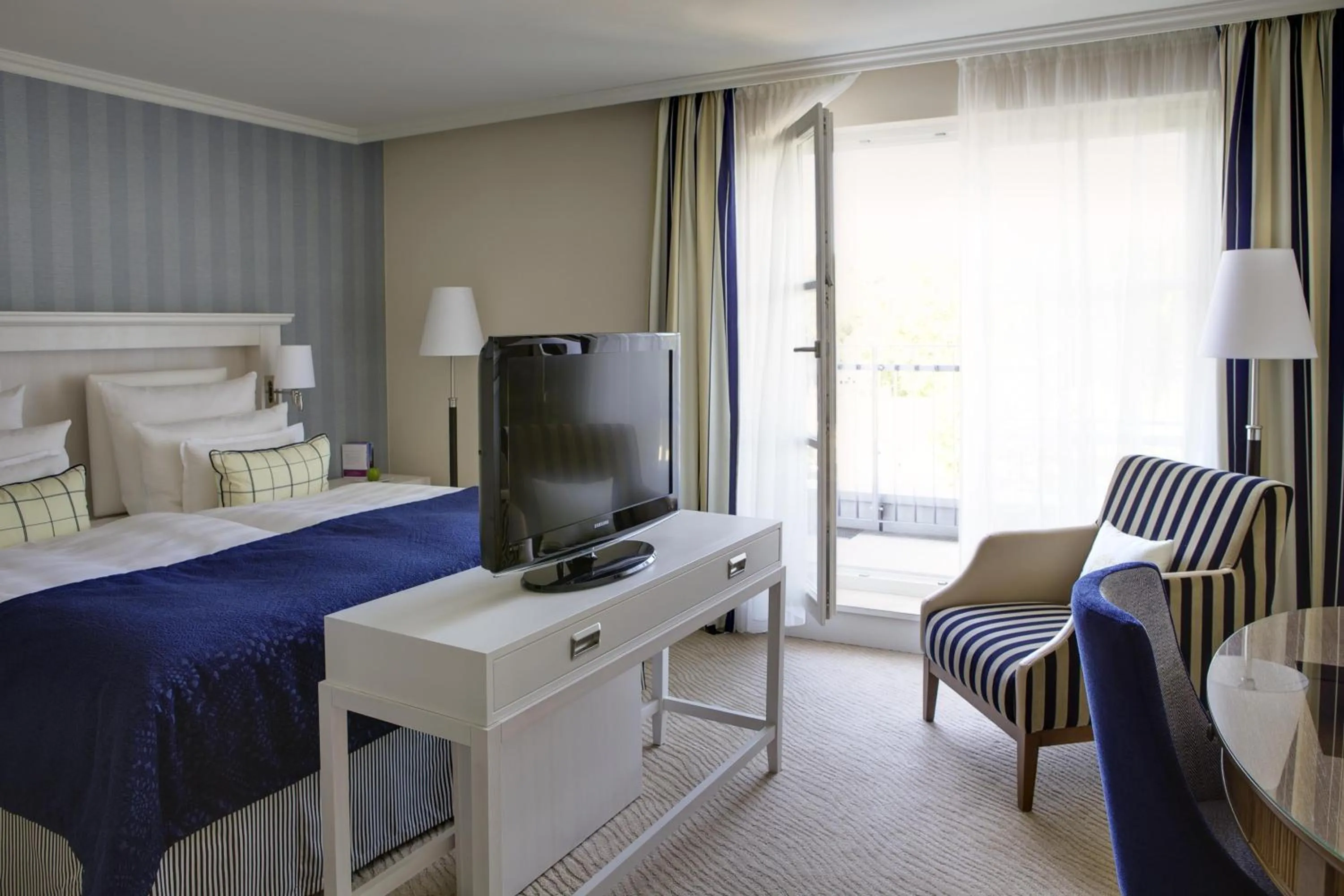 Bed in Steigenberger Grandhotel & Spa Heringsdorf