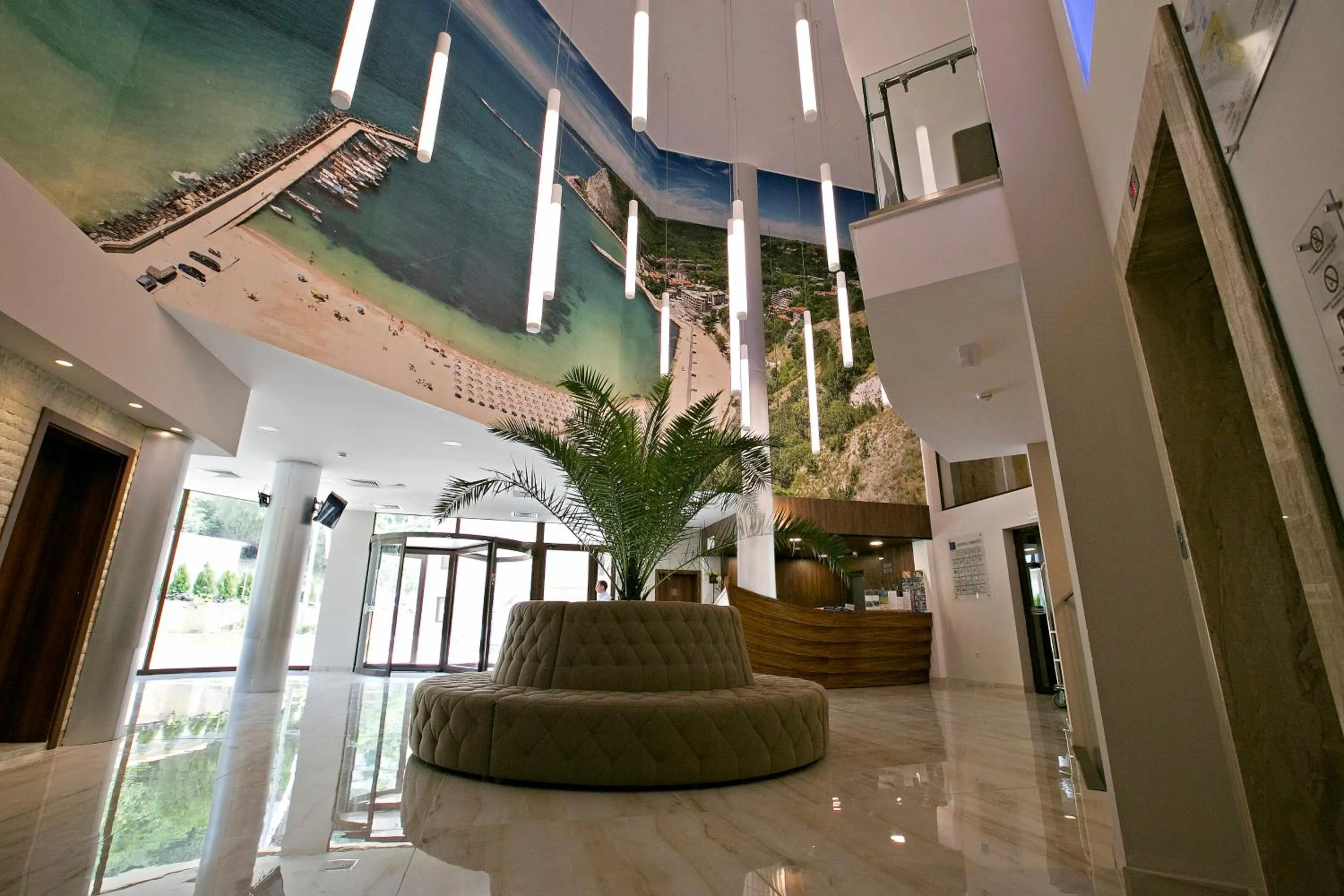 Lobby or reception in Royal Grand Hotel and Spa - All Inclusive and Free beach accsess