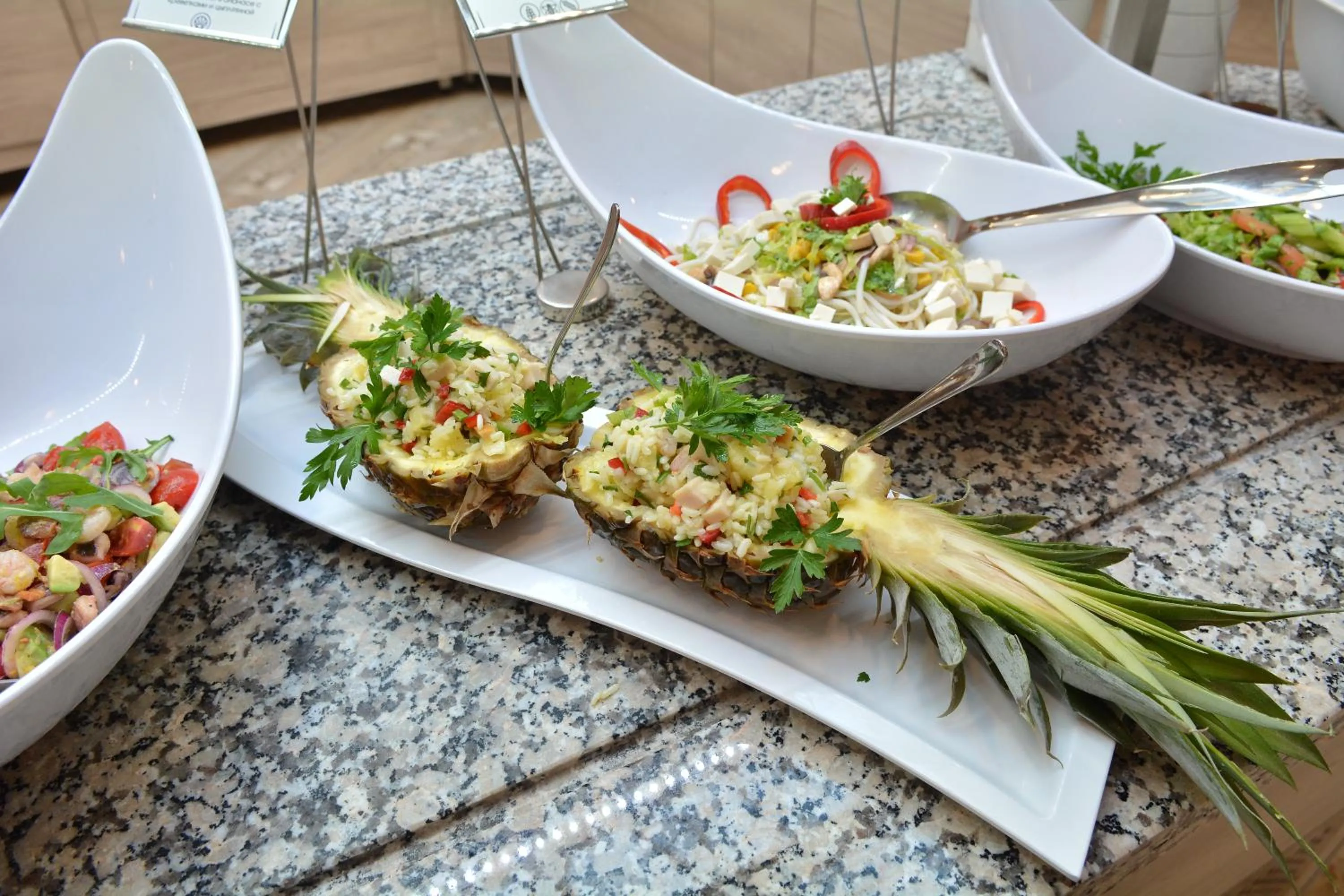 Restaurant/places to eat in Royal Grand Hotel and Spa - All Inclusive and Free beach accsess