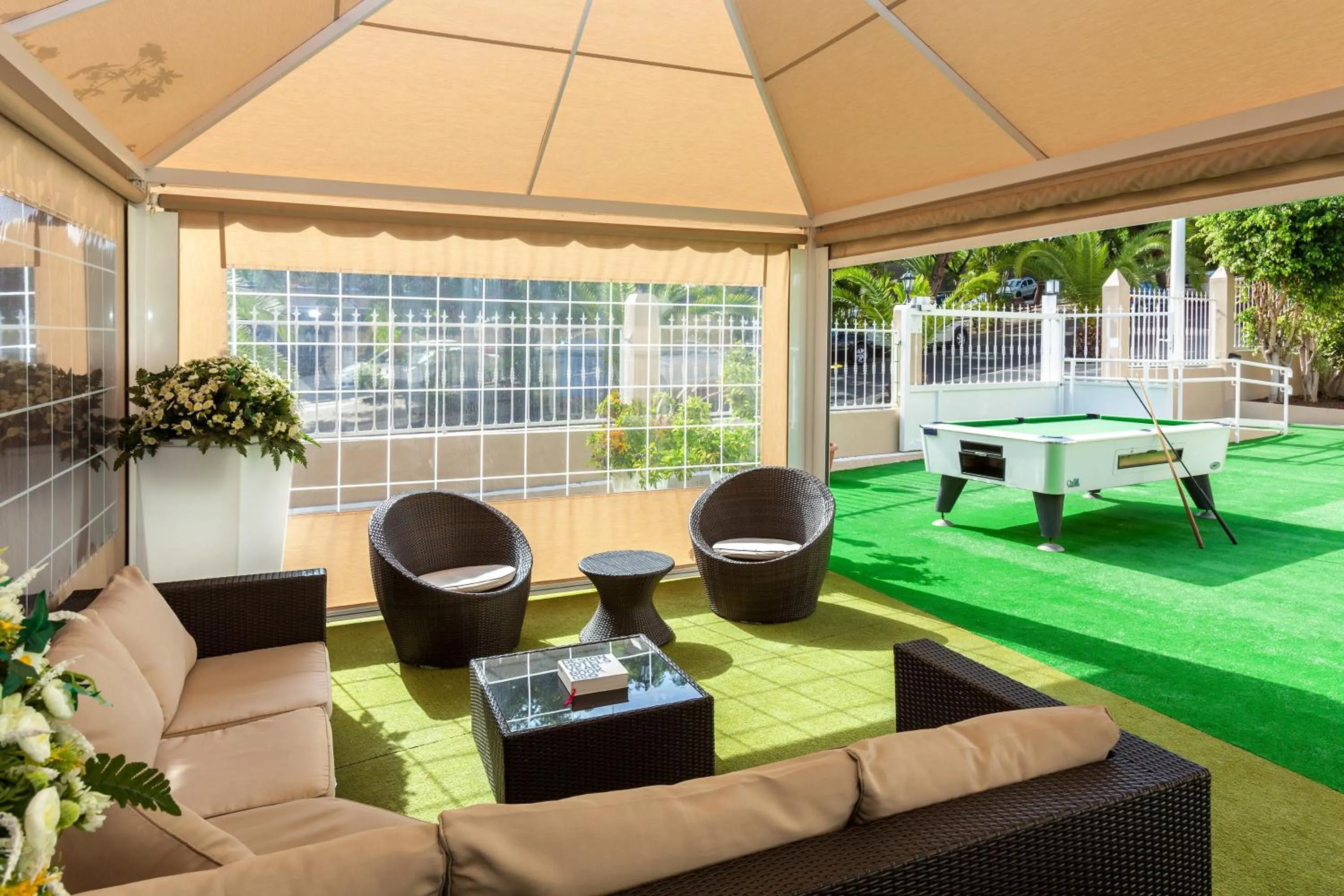 Balcony/Terrace in Apartamentos Los Dragos del Norte