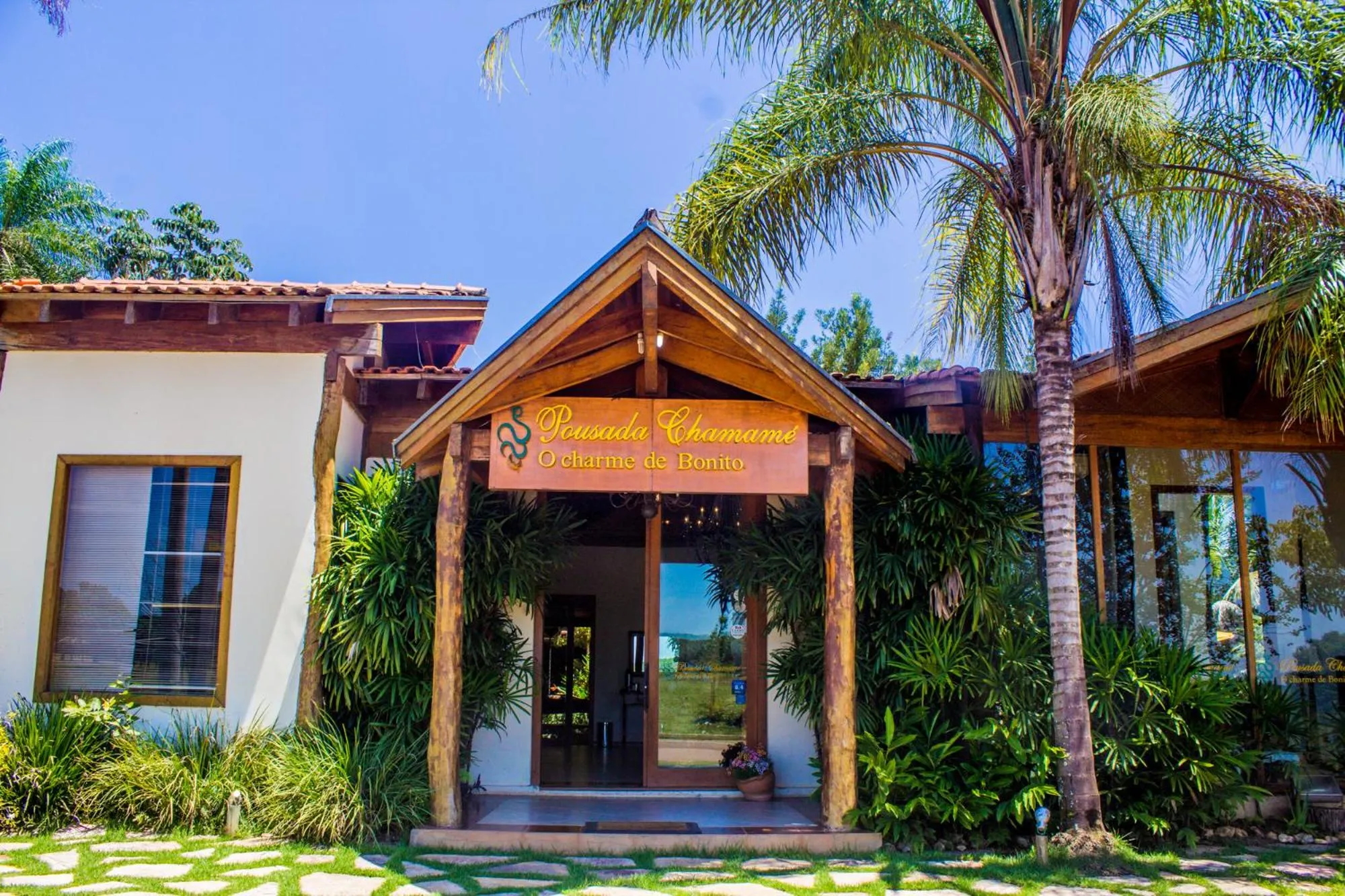 Facade/entrance in Pousada Chamamé