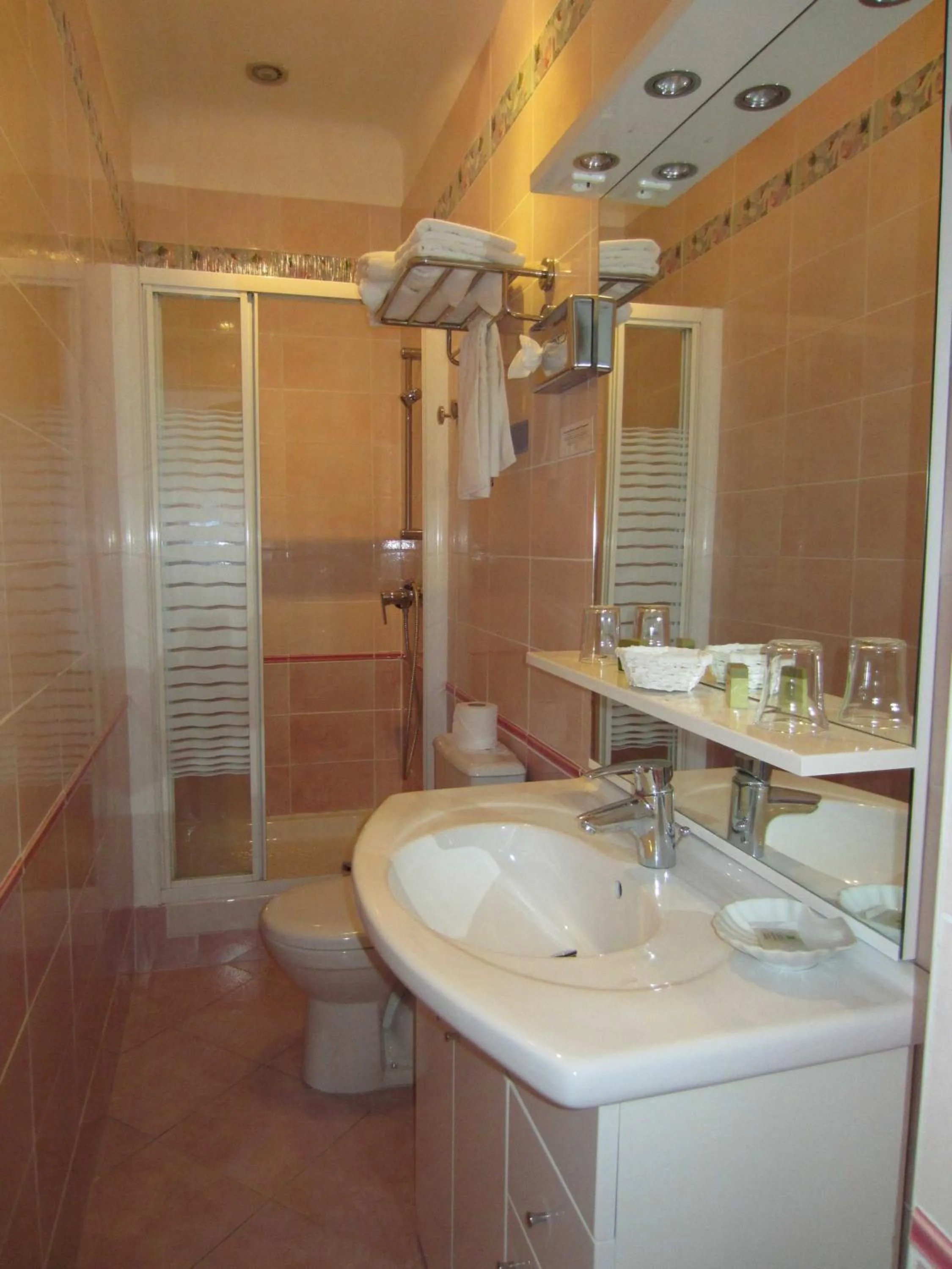 Bathroom in Hotel Belle Vue