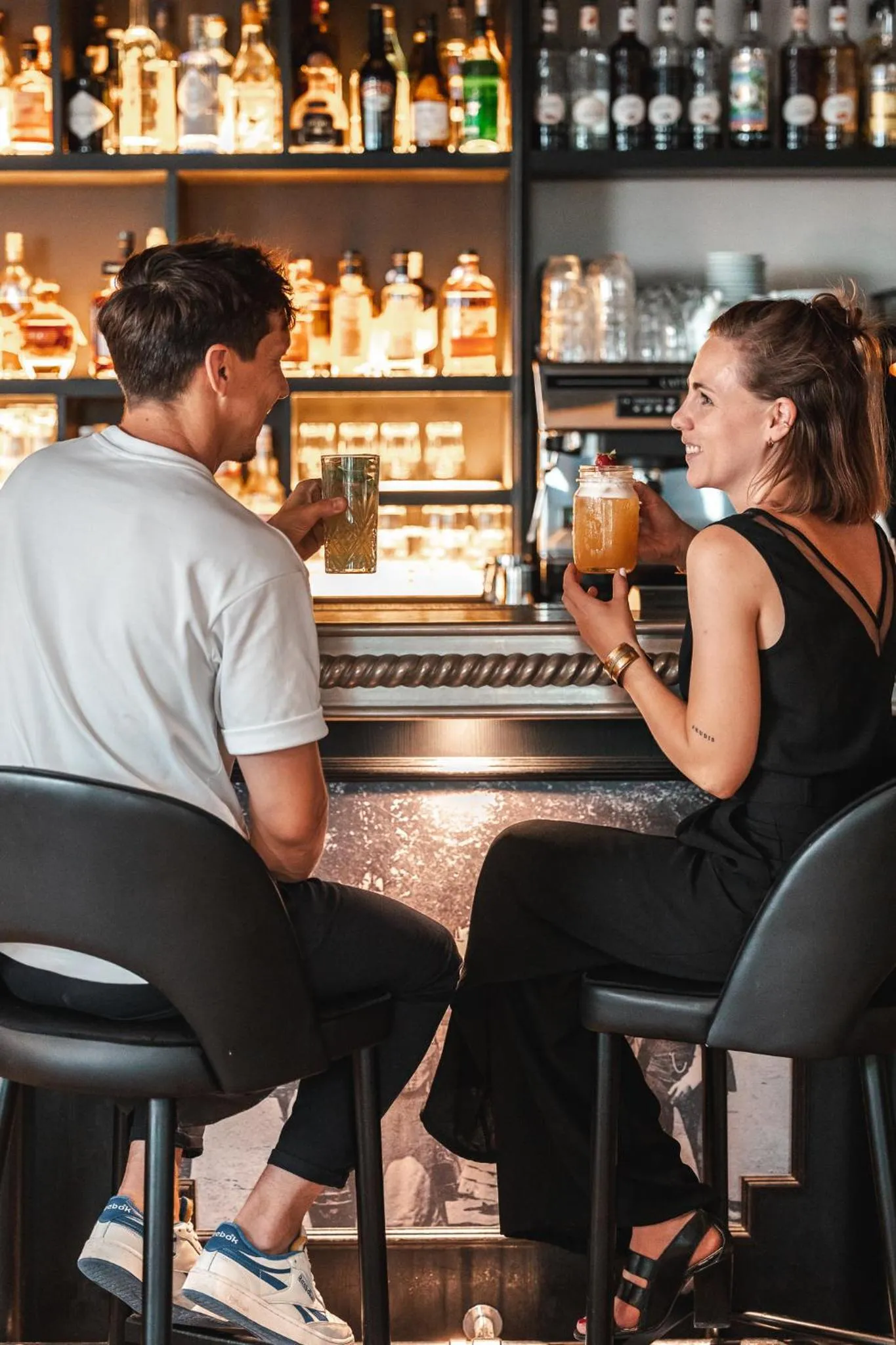 Lounge or bar in L'Ermitage Hôtel Cuisine-À-Manger