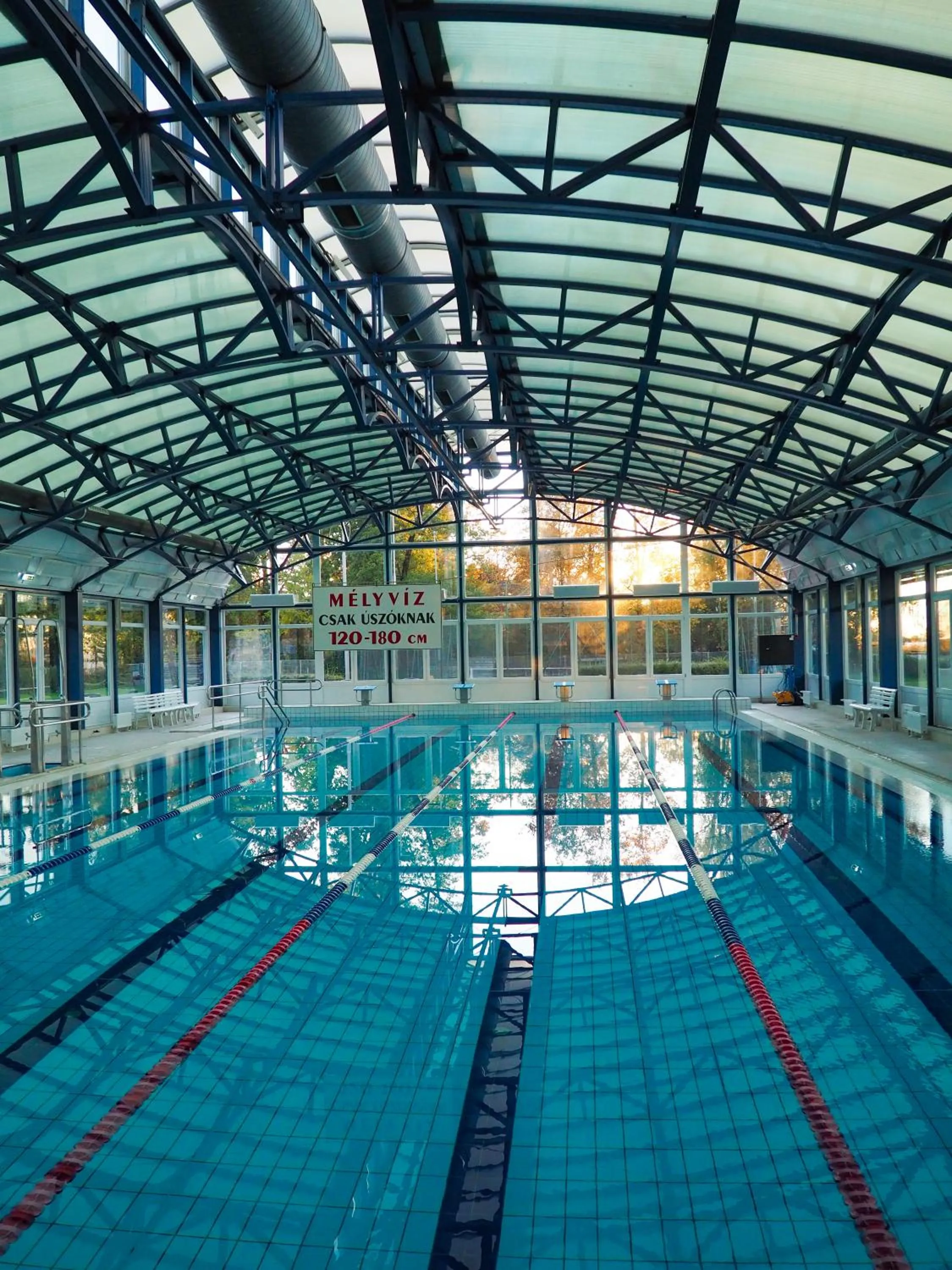 Swimming pool in Hotel OTP Balatonszemes