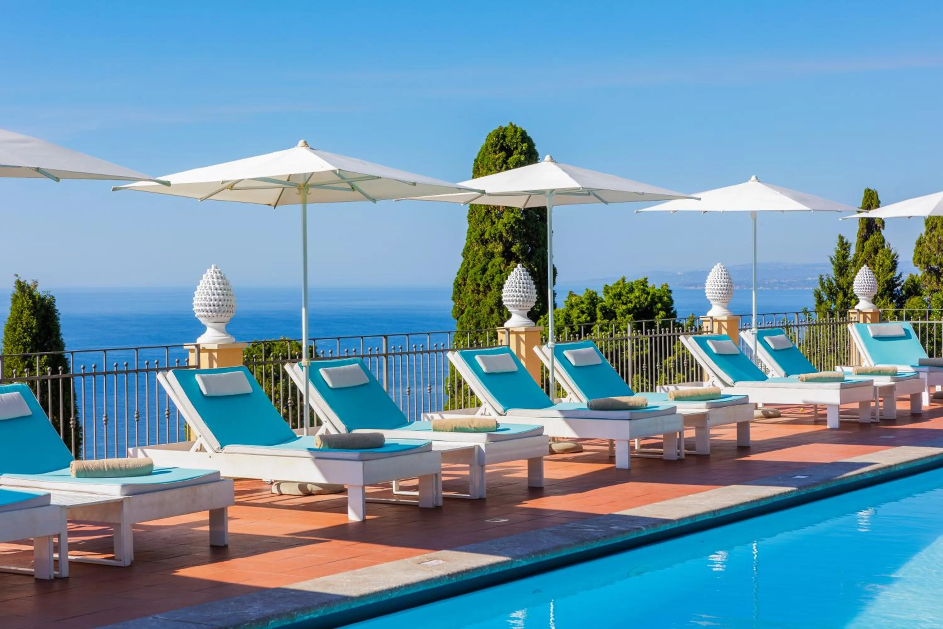 Swimming pool in Grand Hotel San Pietro Taormina