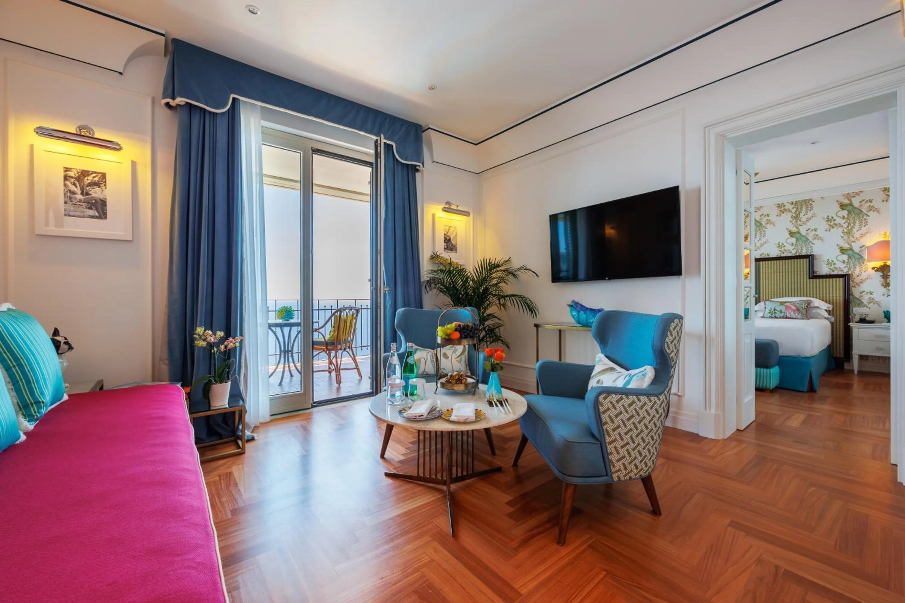 Living room in Grand Hotel San Pietro Taormina