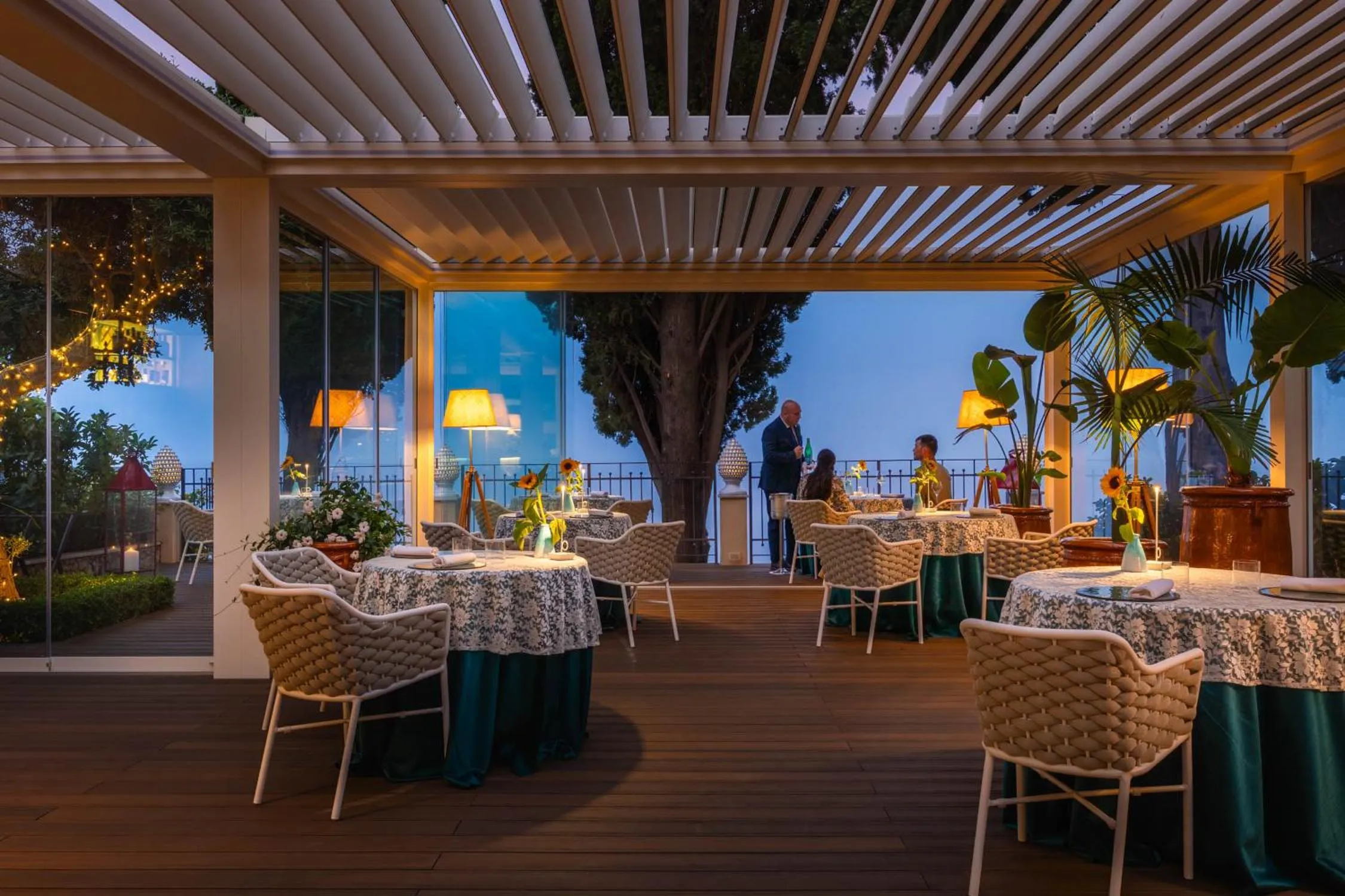 Restaurant/places to eat in Grand Hotel San Pietro Taormina