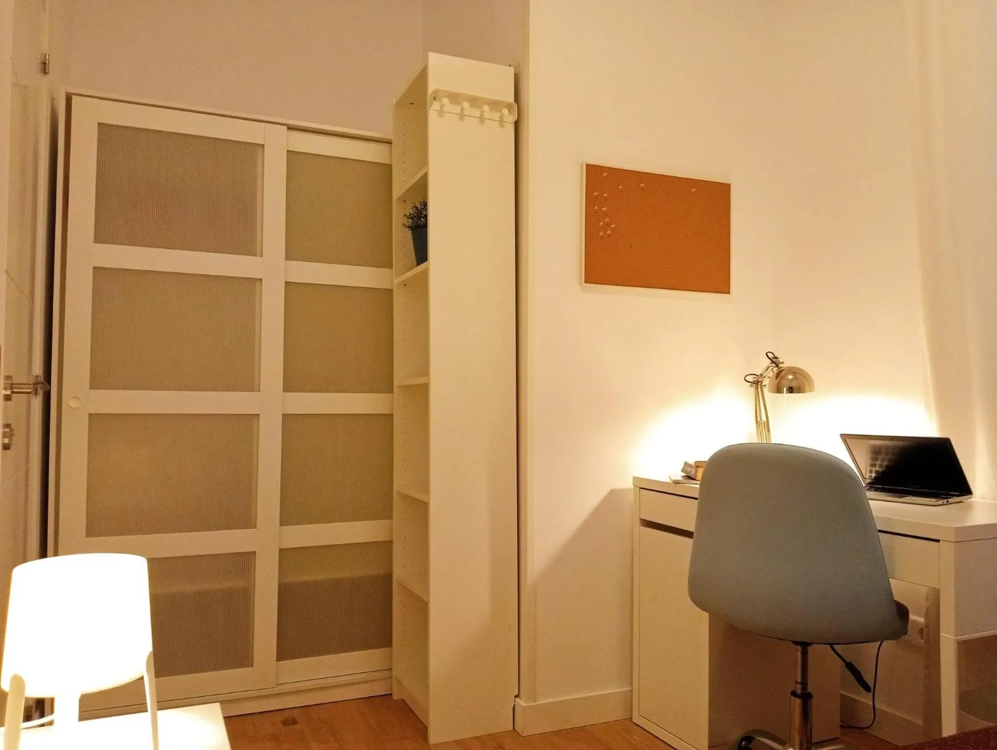 Bedroom in Far Home Plaza Mayor