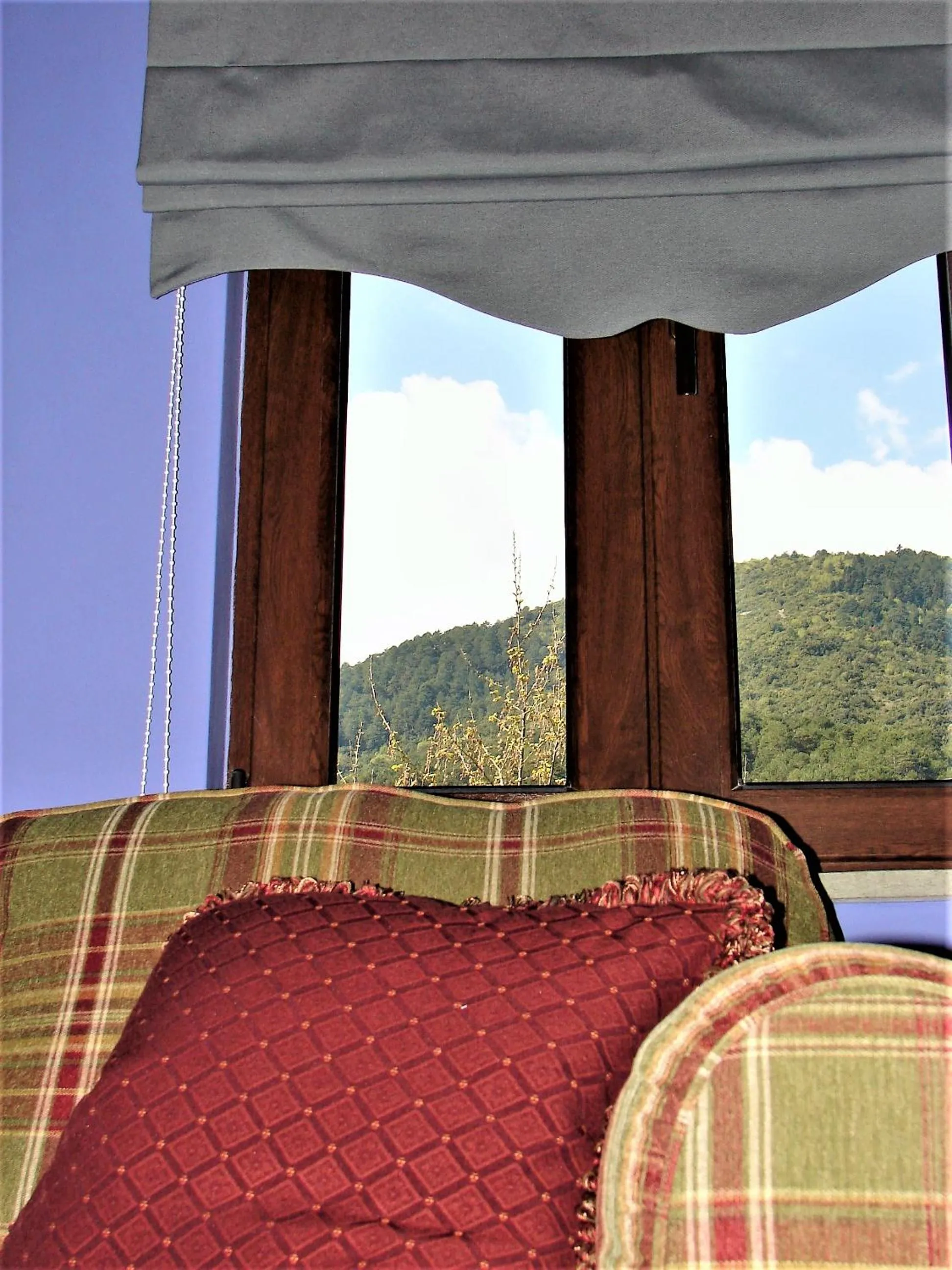 Mountain view, Bed in Palio Litochoro The Countryside Lodge