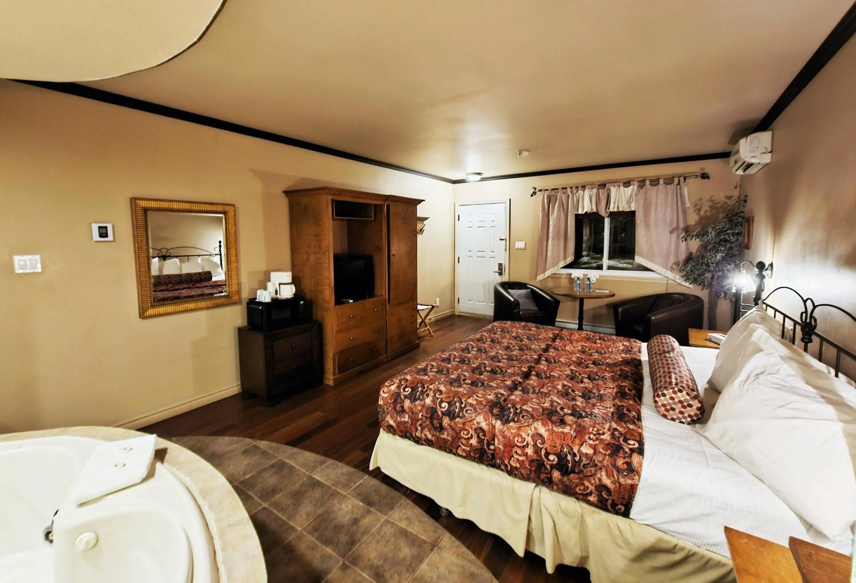 Bed in Hotel-Motel Drummond