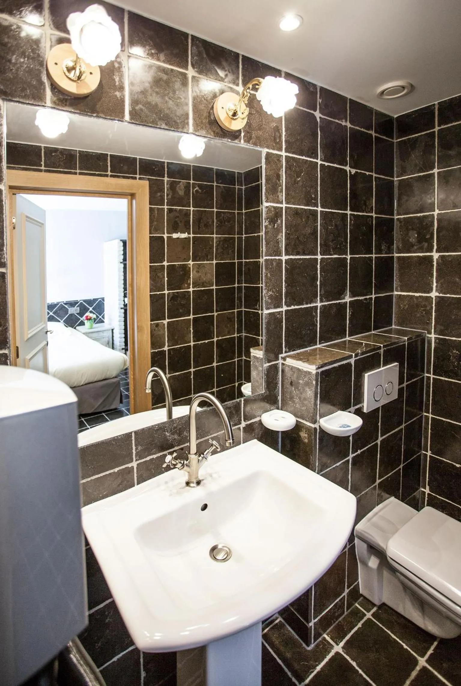 Bathroom in Thermae Boetfort Hotel