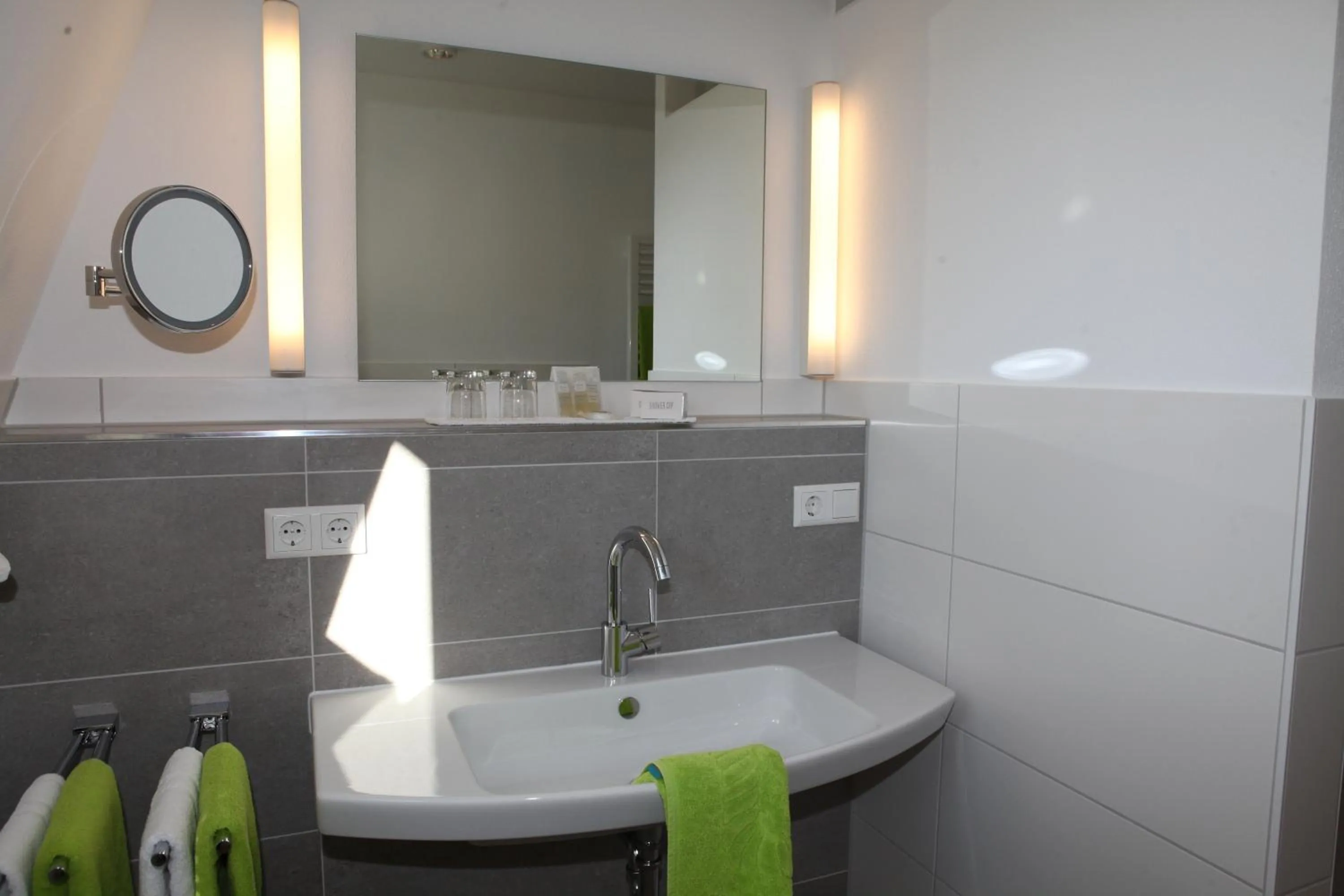 Bathroom in Hotel Alexa