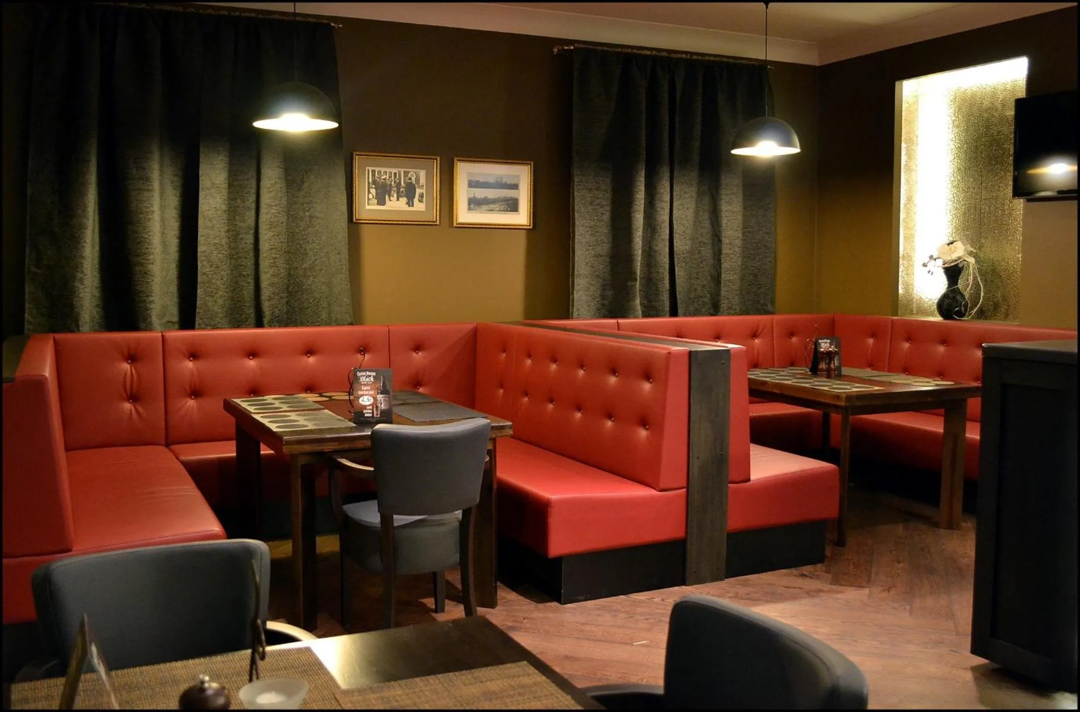 Restaurant/places to eat in Hotell Wesenbergh