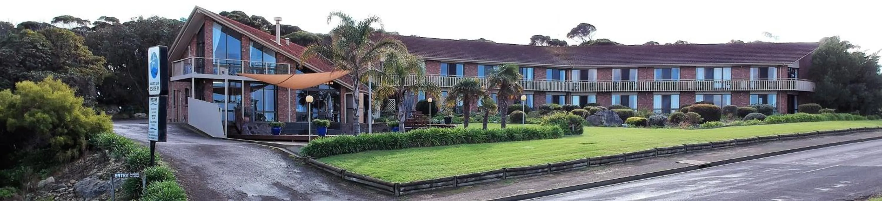 Property building in Kangaroo Island Seaside Inn