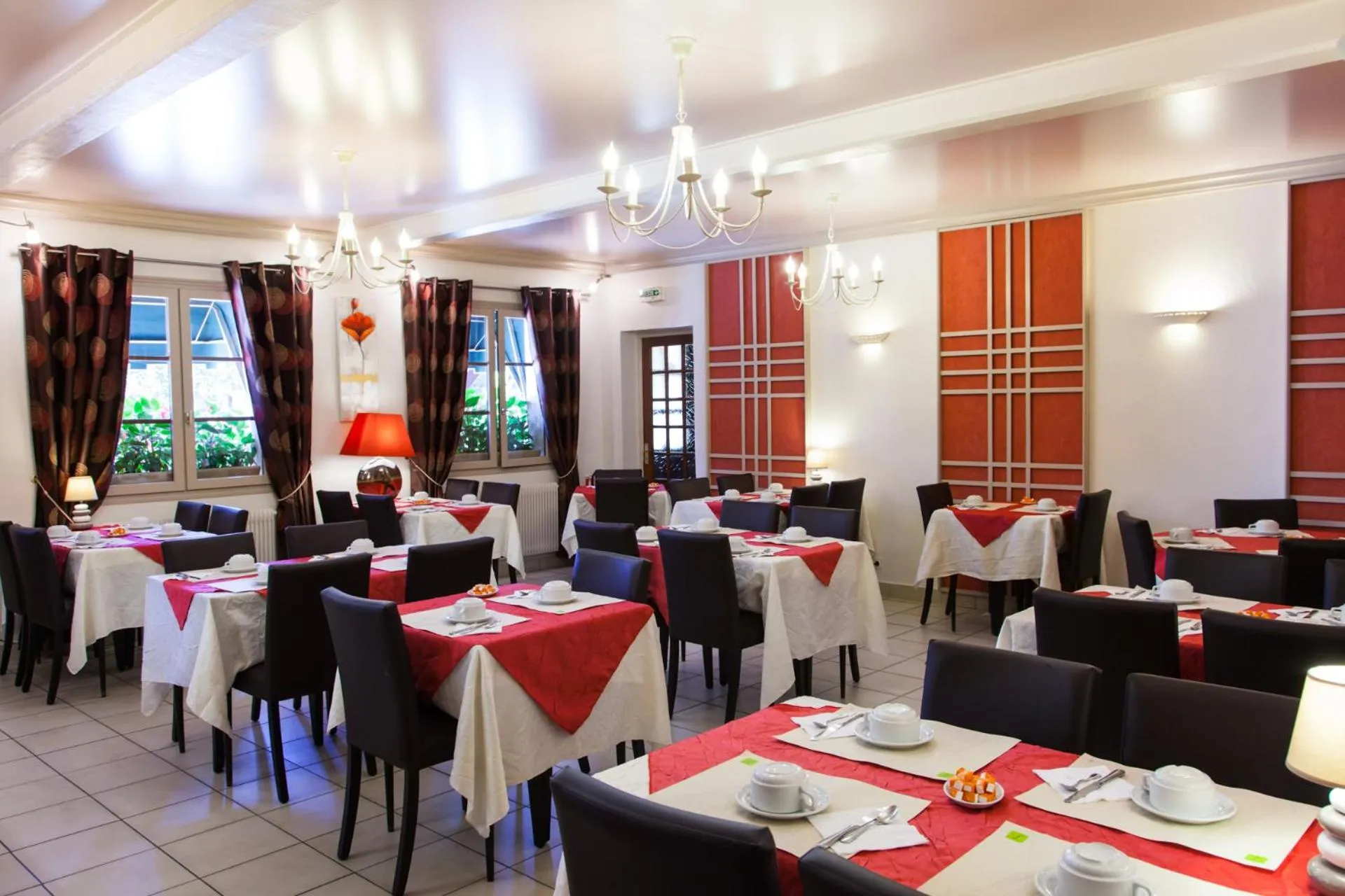 Seating area in Logis Le Bourguignon