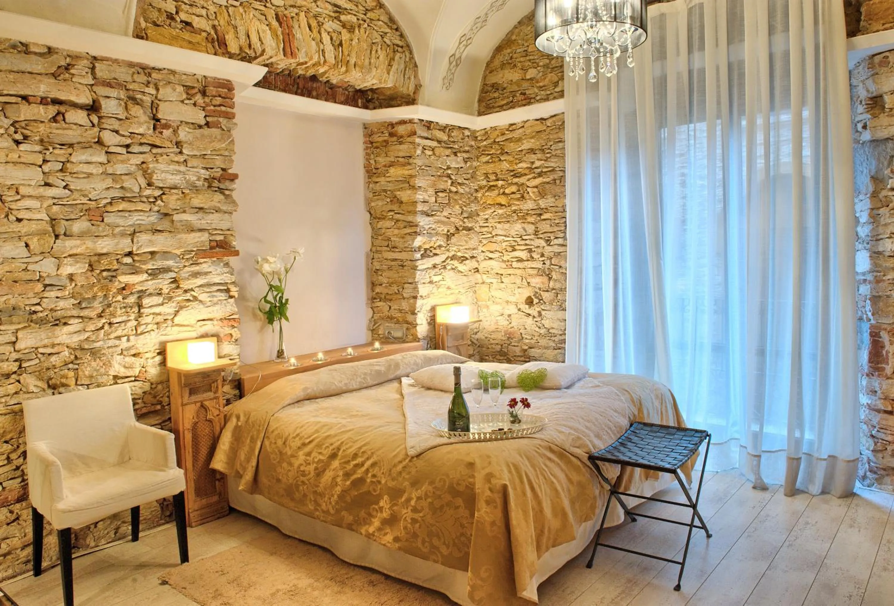 Bed in Hotel-Spa Classic Begur