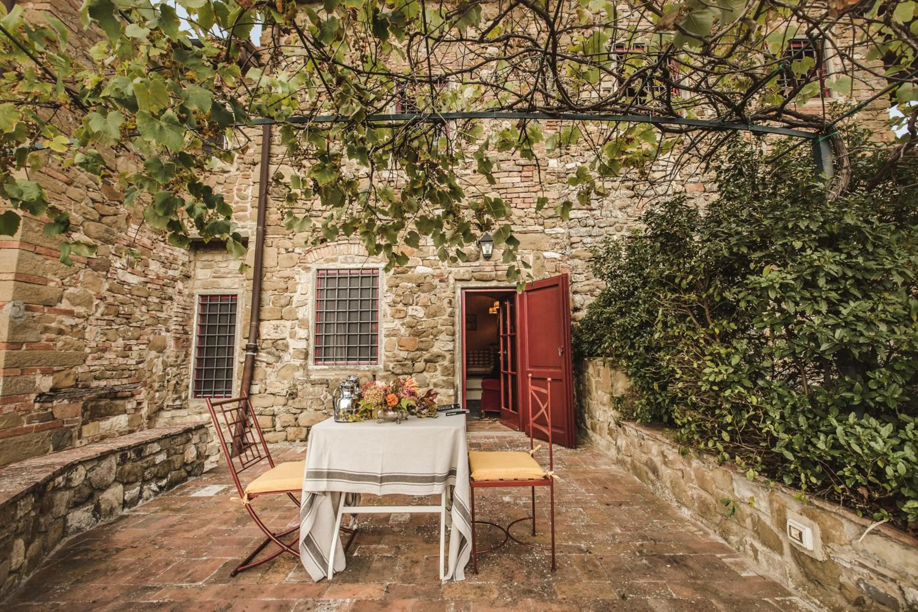 Balcony/Terrace in La Veronica Exclusive Chianti Resort