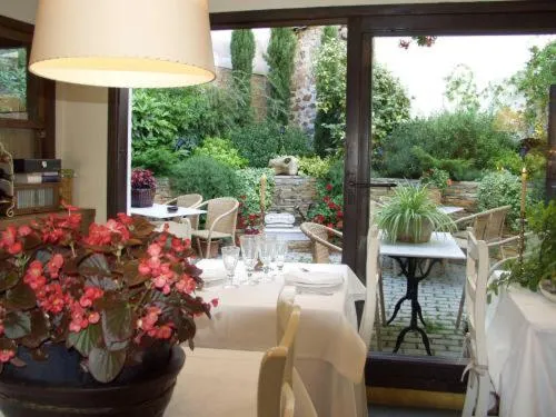 Communal lounge/ TV room in Casa Rural Las Pedrolas