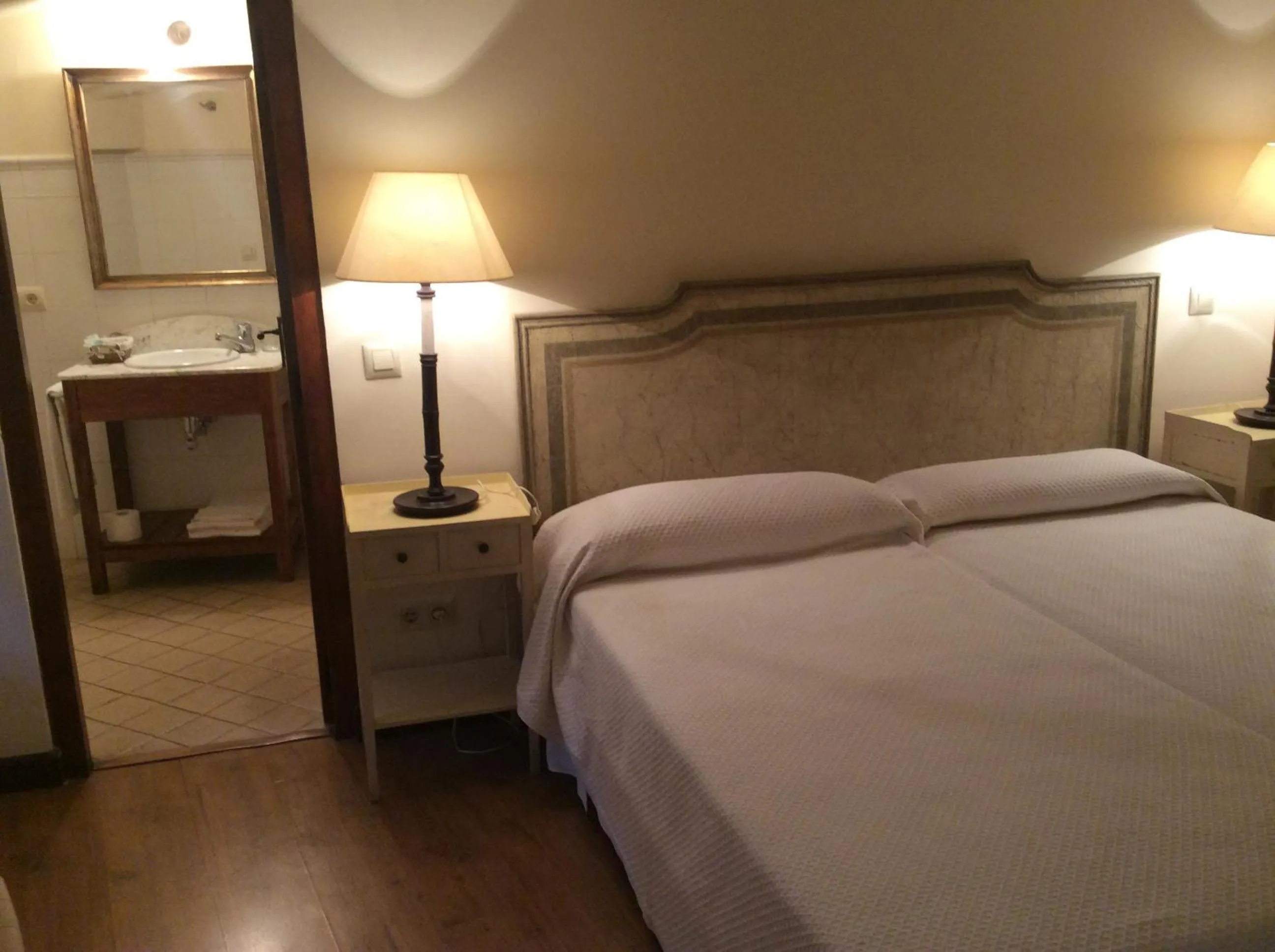 Bedroom, Bed in Casa Rural Las Pedrolas