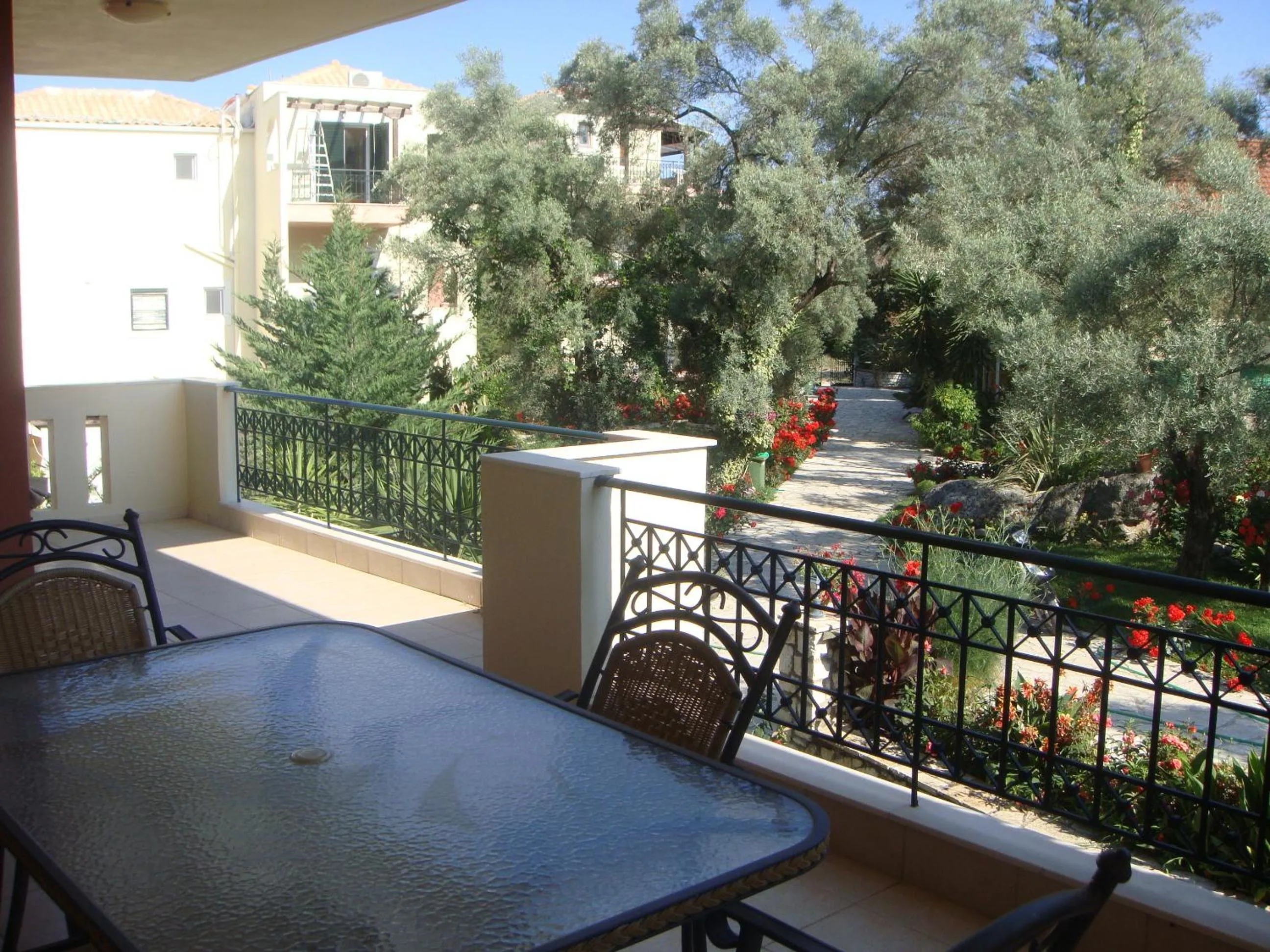 Balcony/Terrace in PHILIPPOS Hotel Apartments