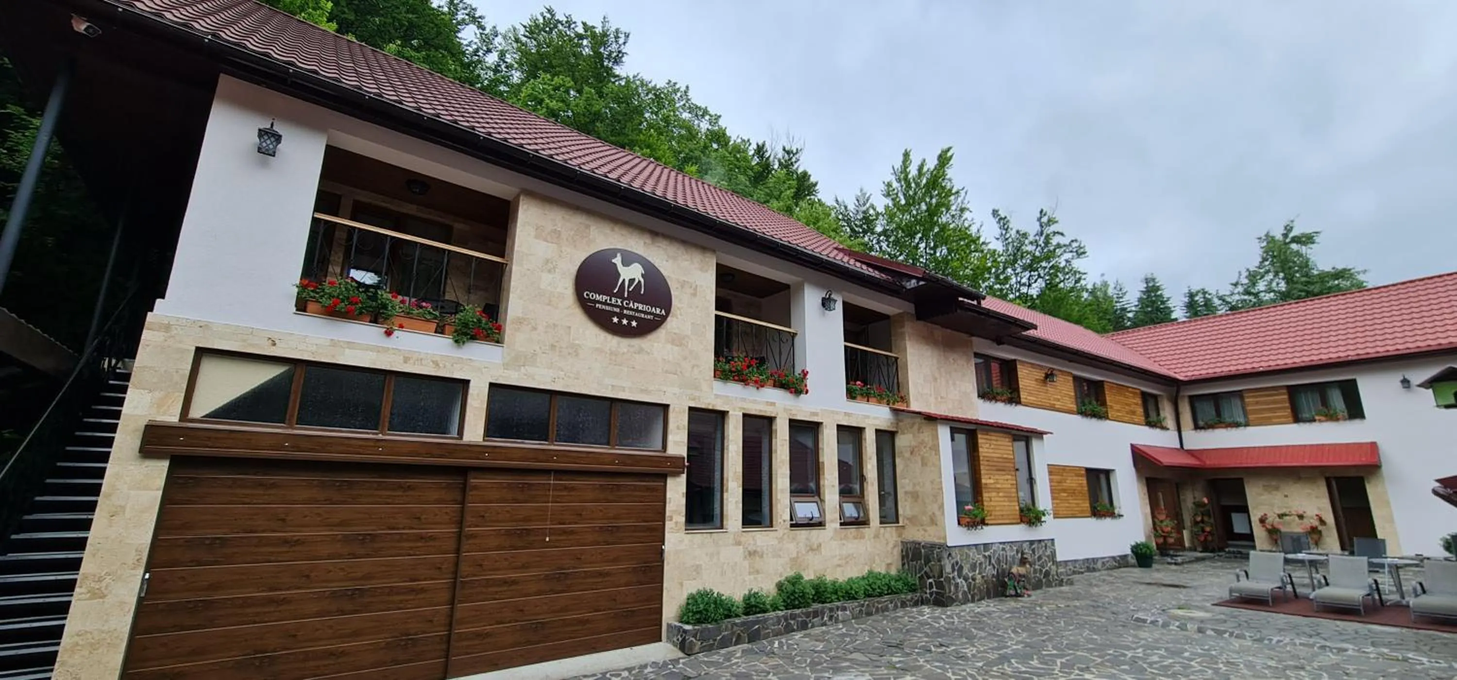 Complex Turistic Caprioara