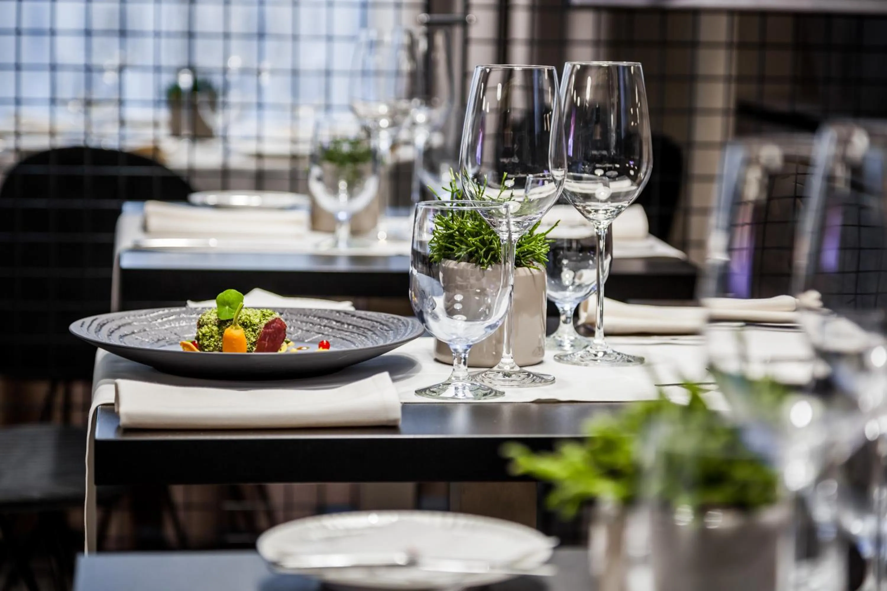 Restaurant/places to eat in Galaxy Hotel