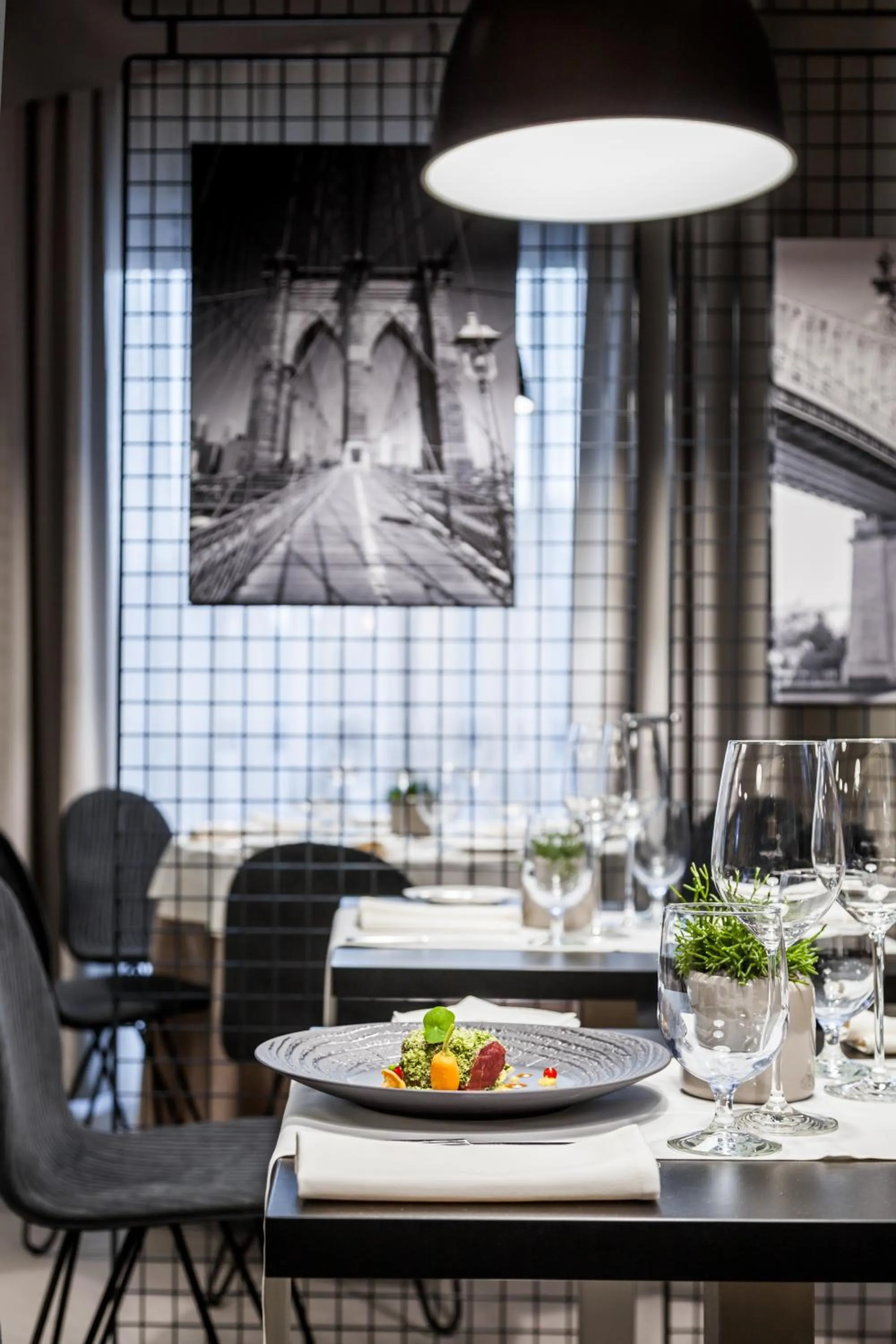 Restaurant/places to eat in Galaxy Hotel