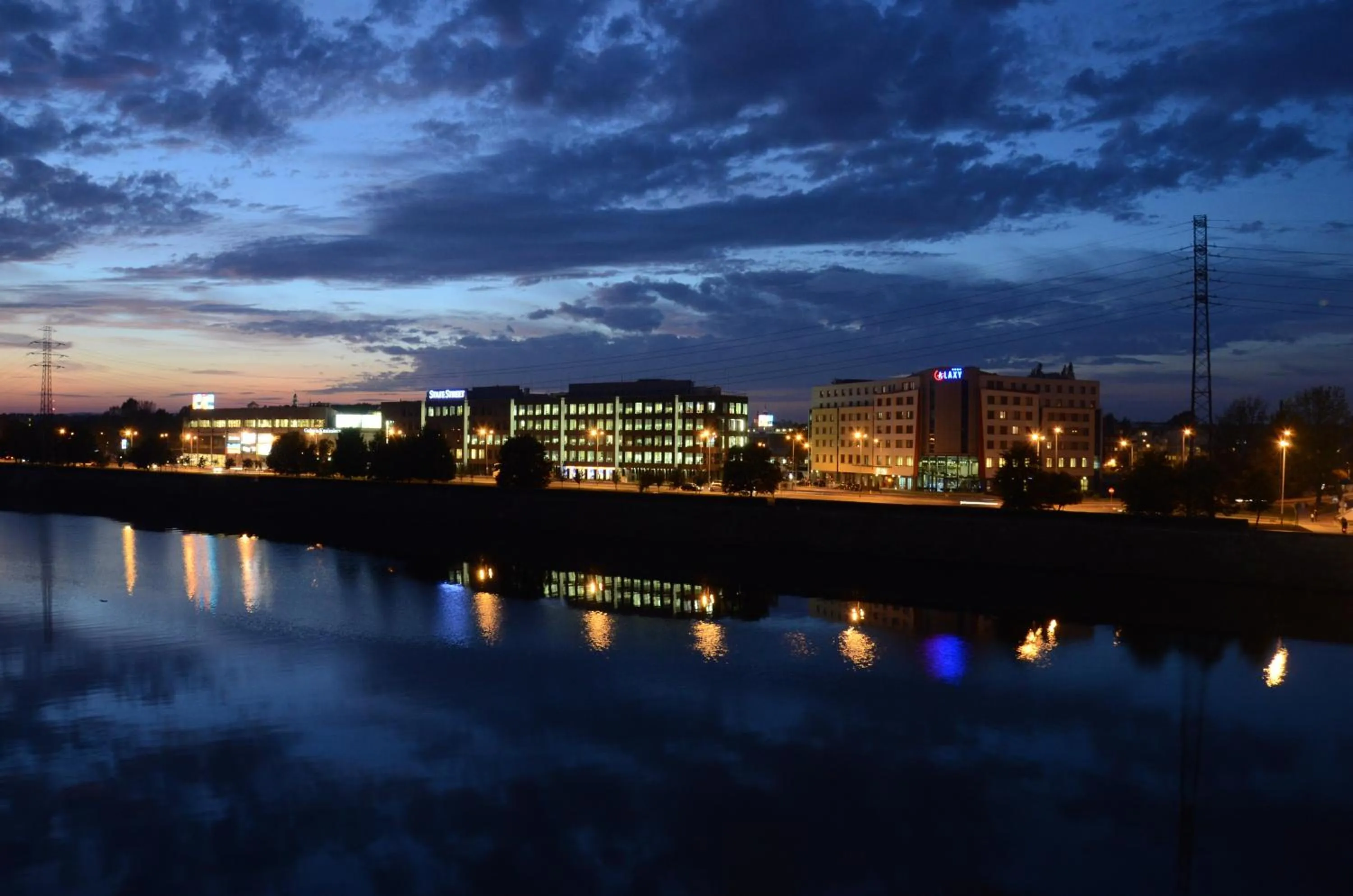 Area and facilities in Galaxy Hotel
