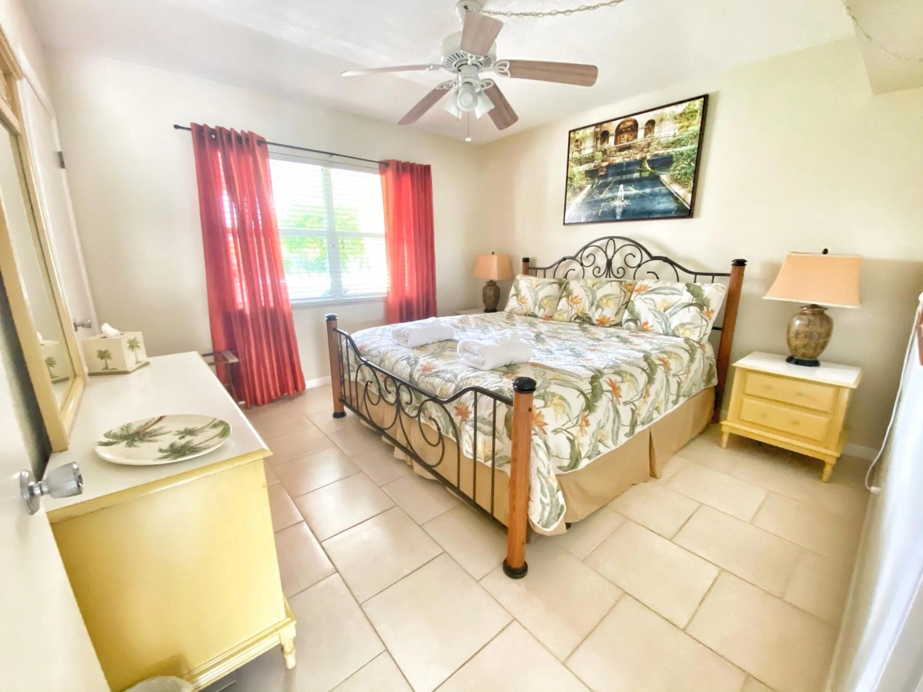 Bed in BeachTrail Lodging