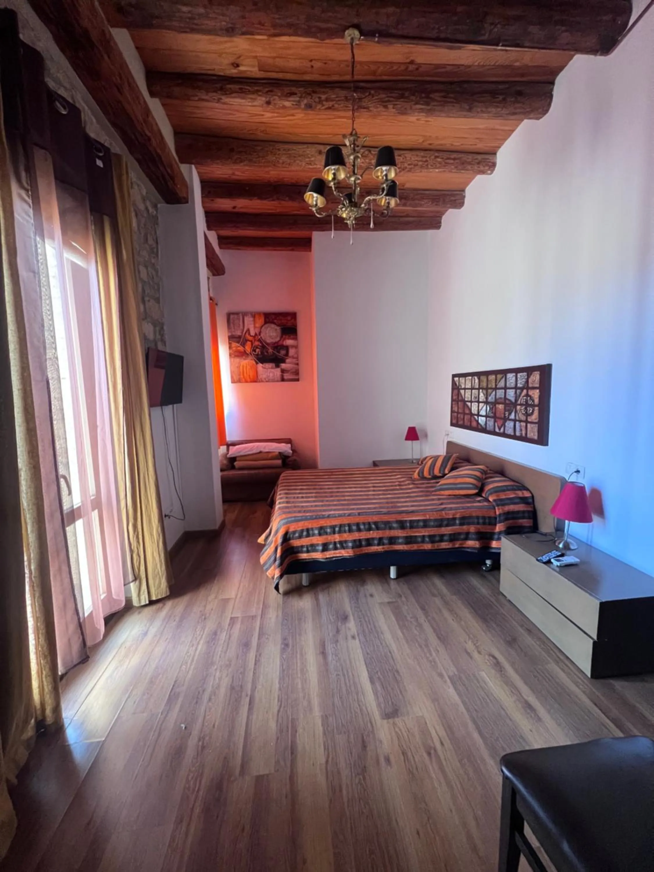 Bedroom, Bed in La Garbinada Hotel