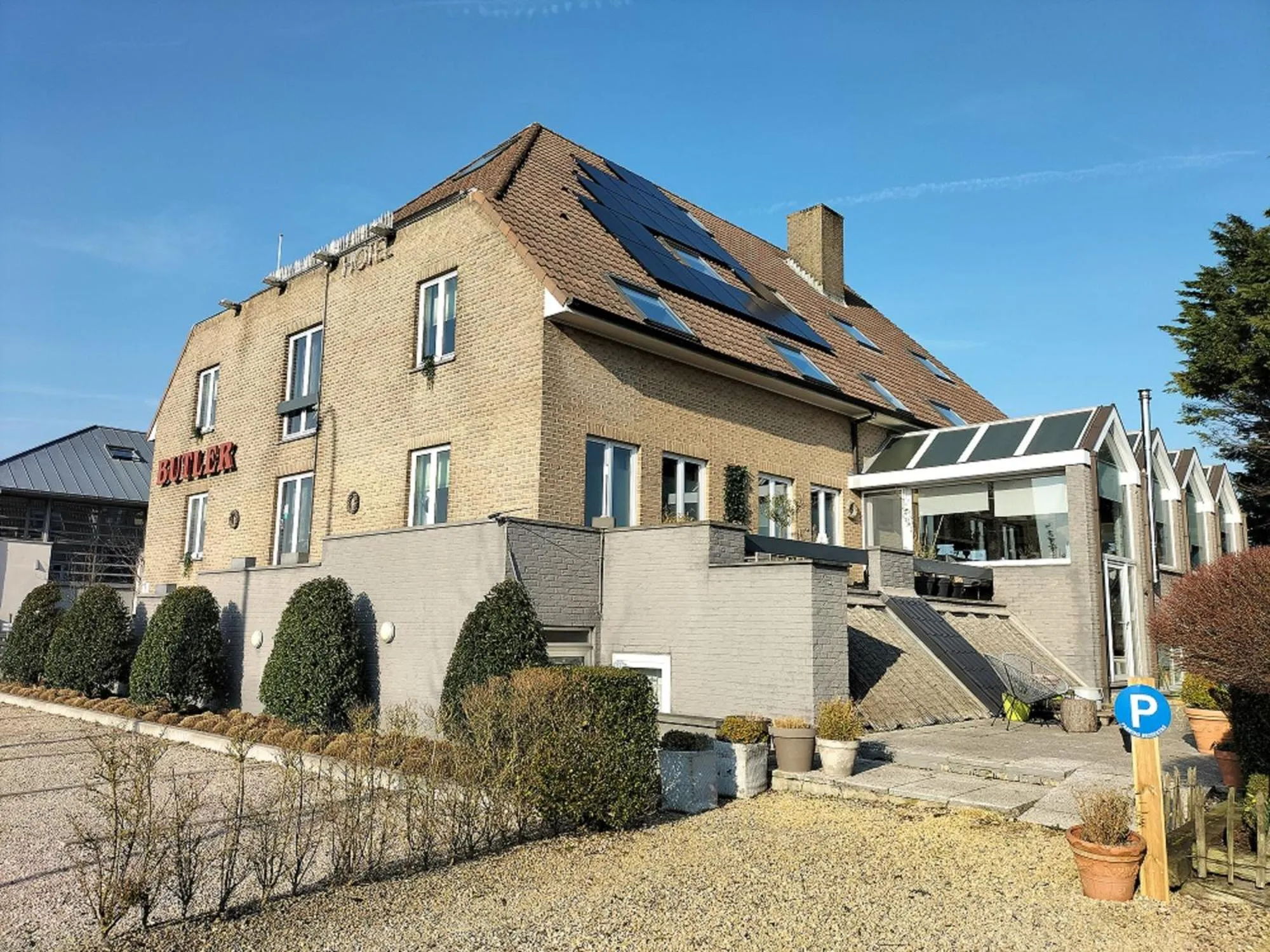 Property building in Boutique Hotel Butler