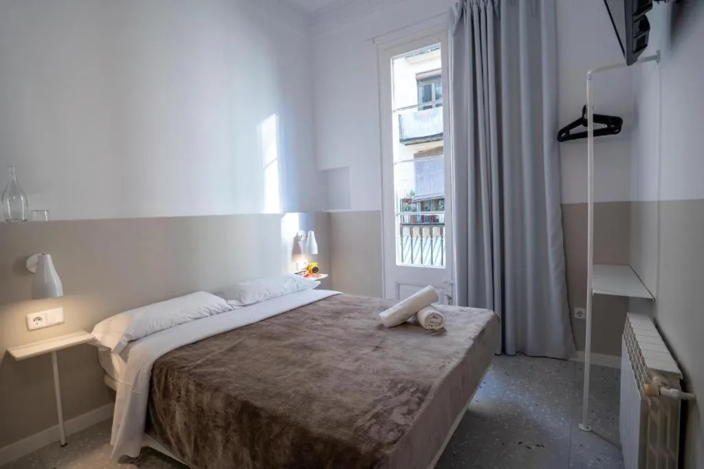 Bedroom, Bed in Hostal Hera