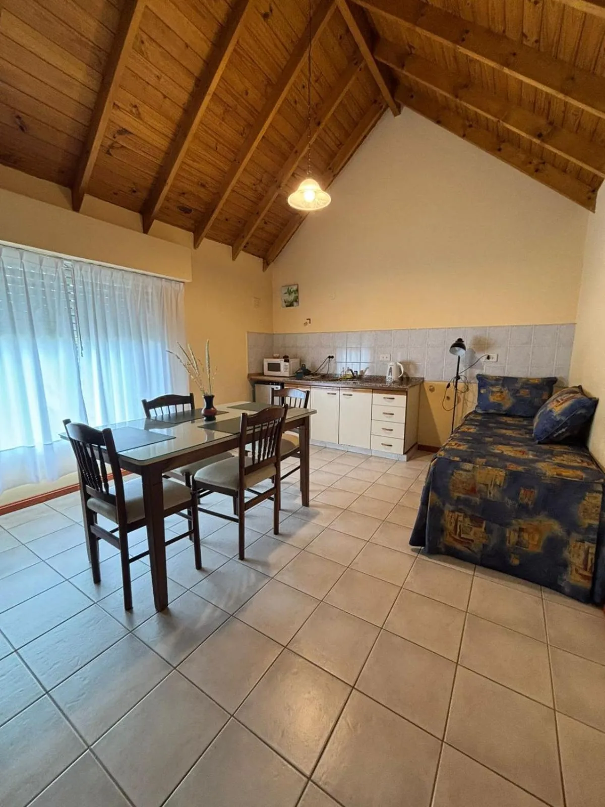 Photo of the whole room in Alto Verde Hostería