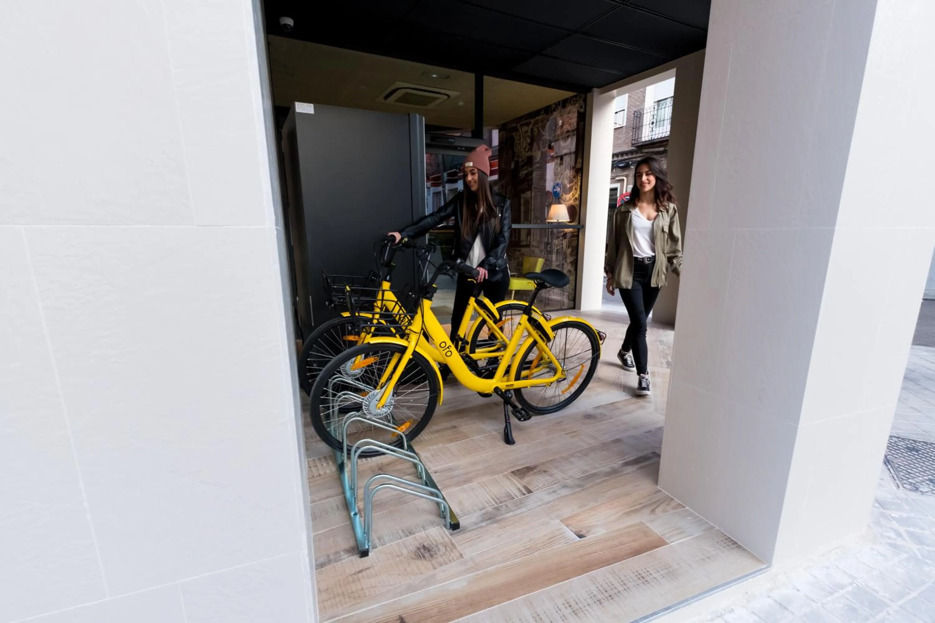 Facade/entrance in Far Home Bernabeu
