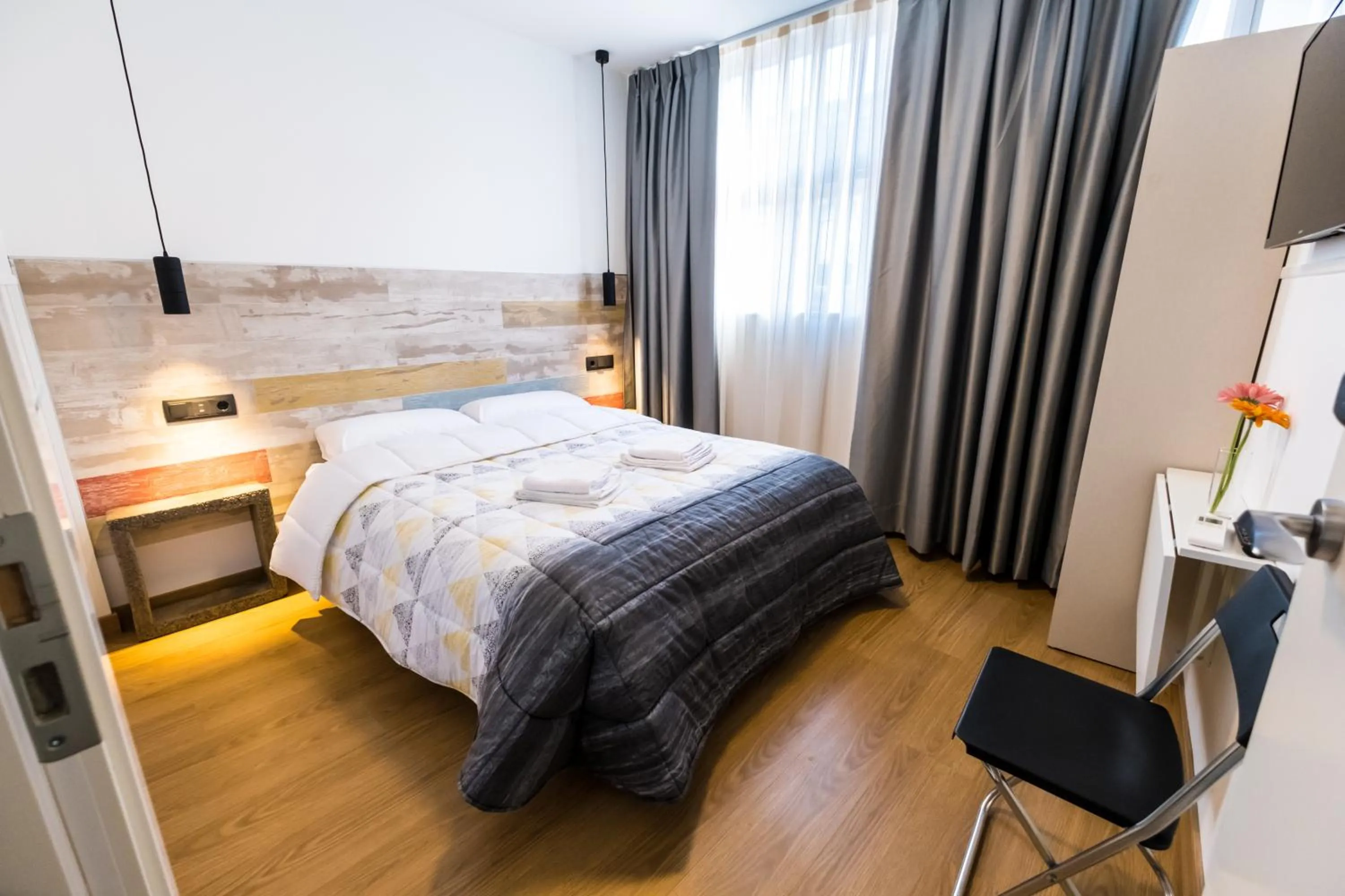 Bed in Far Home Bernabeu