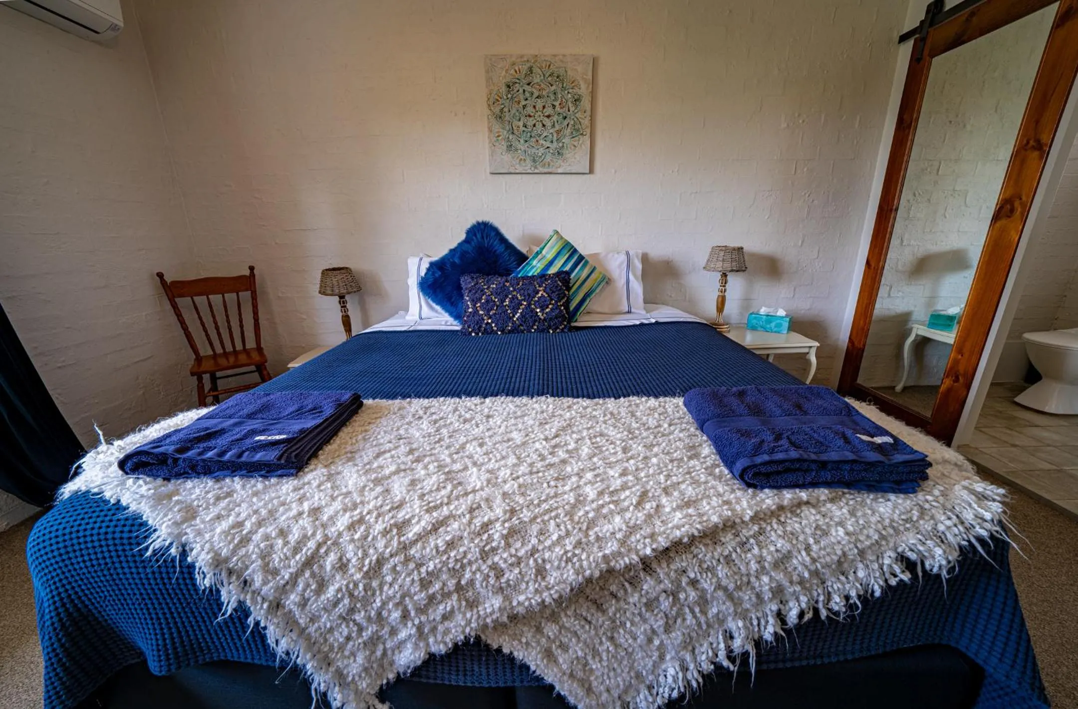 Bedroom, Bed in Angel Sussurri