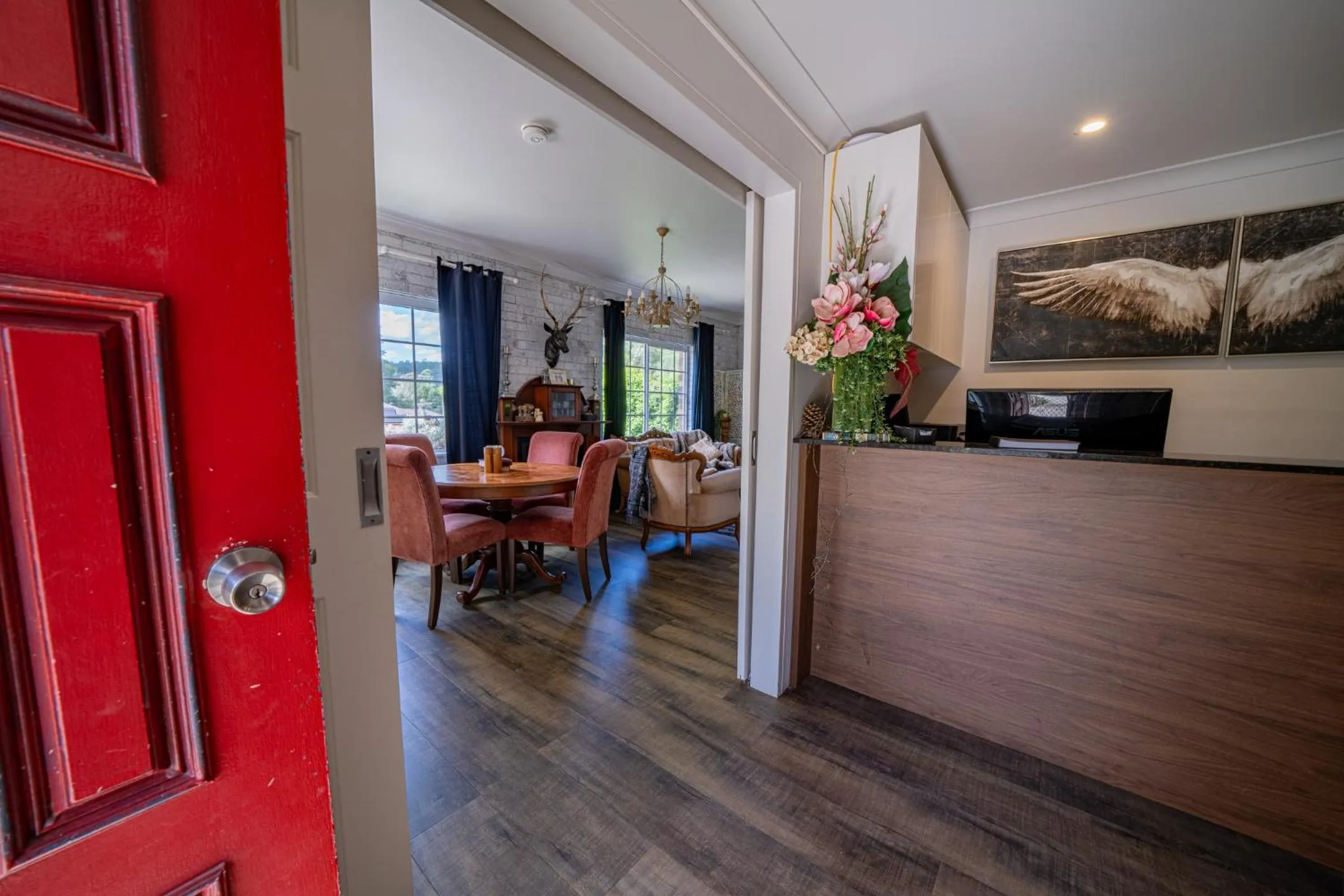 Text overlay in Angel Sussurri