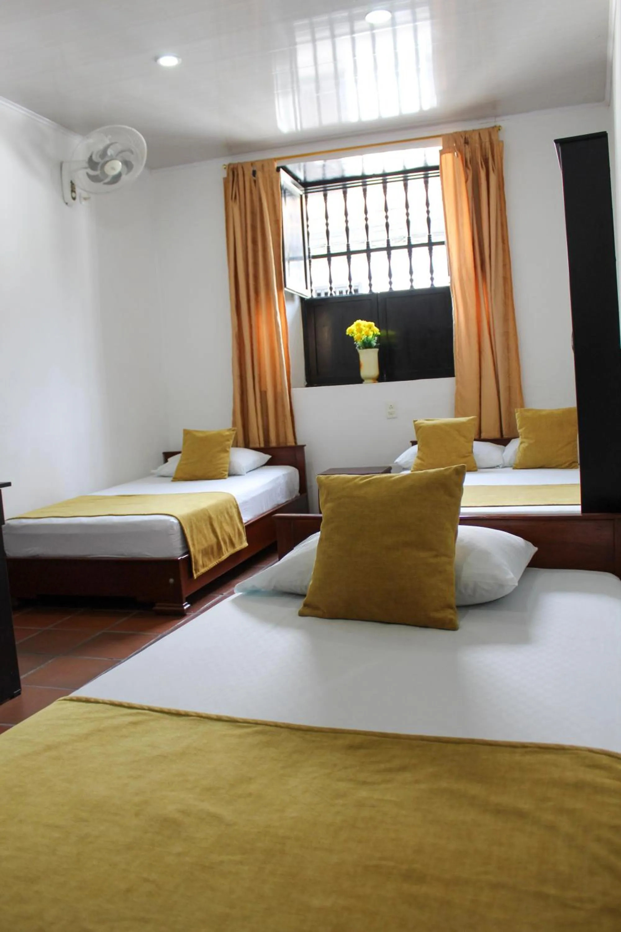 Bedroom, Bed in Hotel Colonial San Felipe