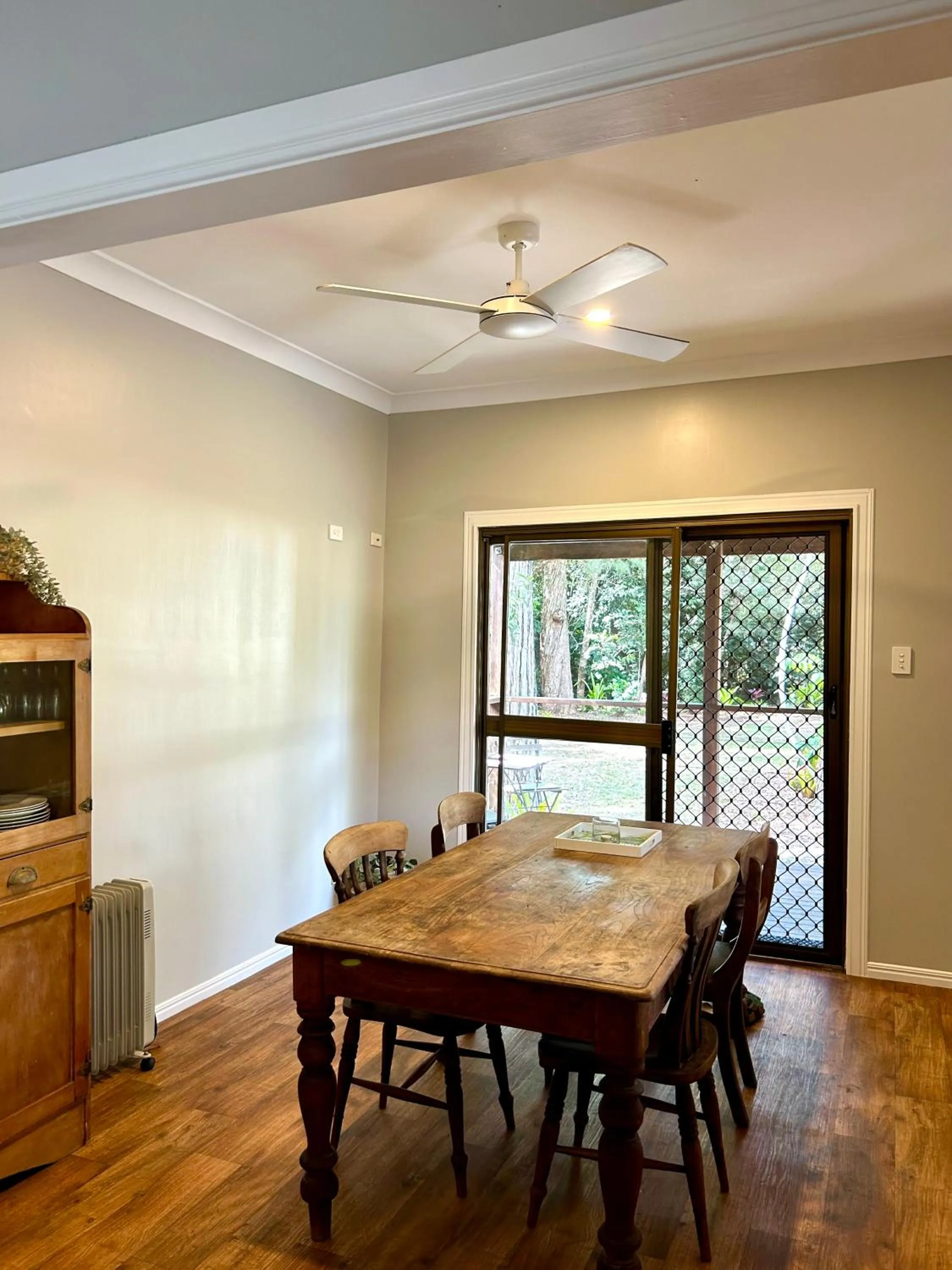 Dining area in Ferns Hideaway Resort