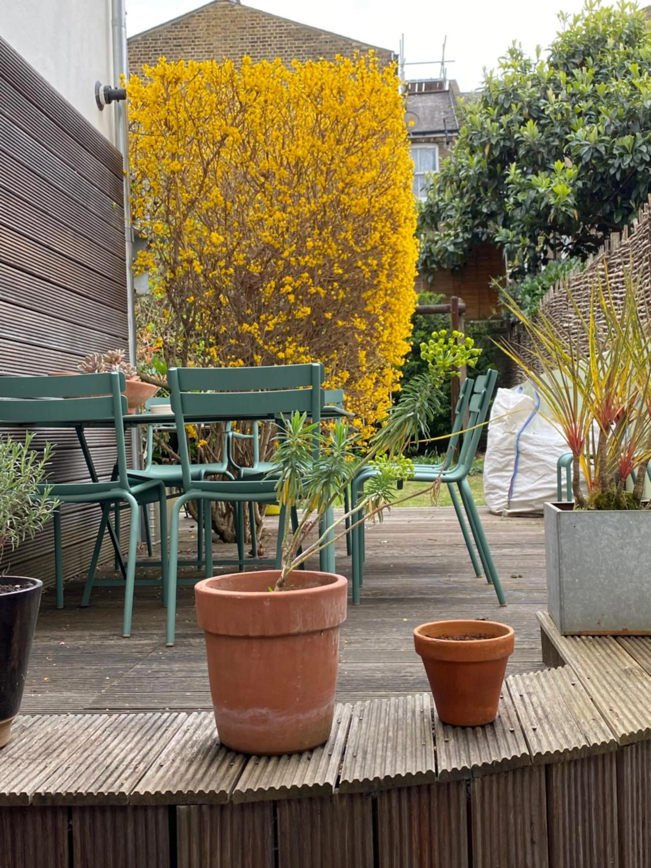 Patio in Kennington B & B