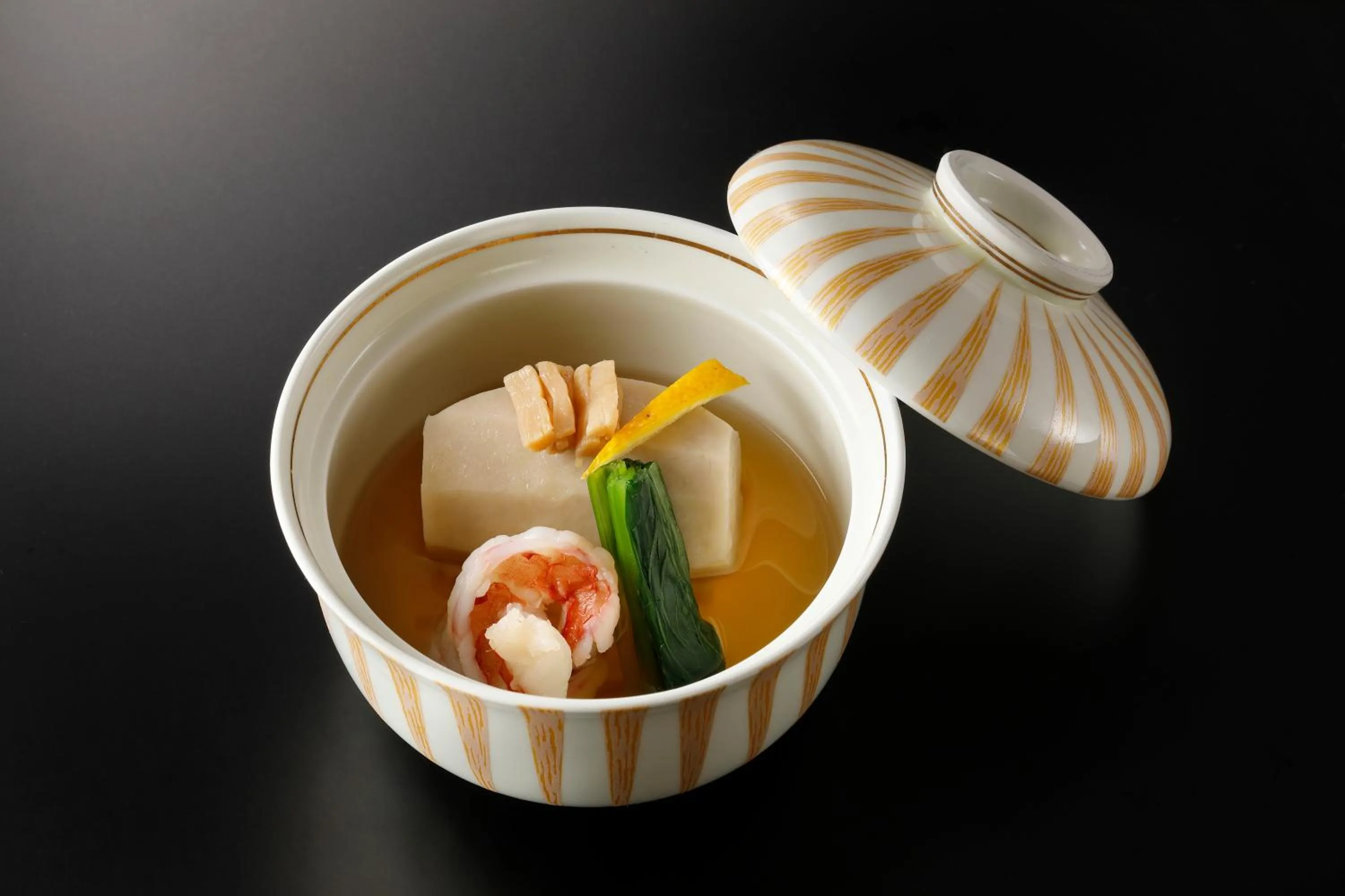 Food and drinks in Gora Kansuiro