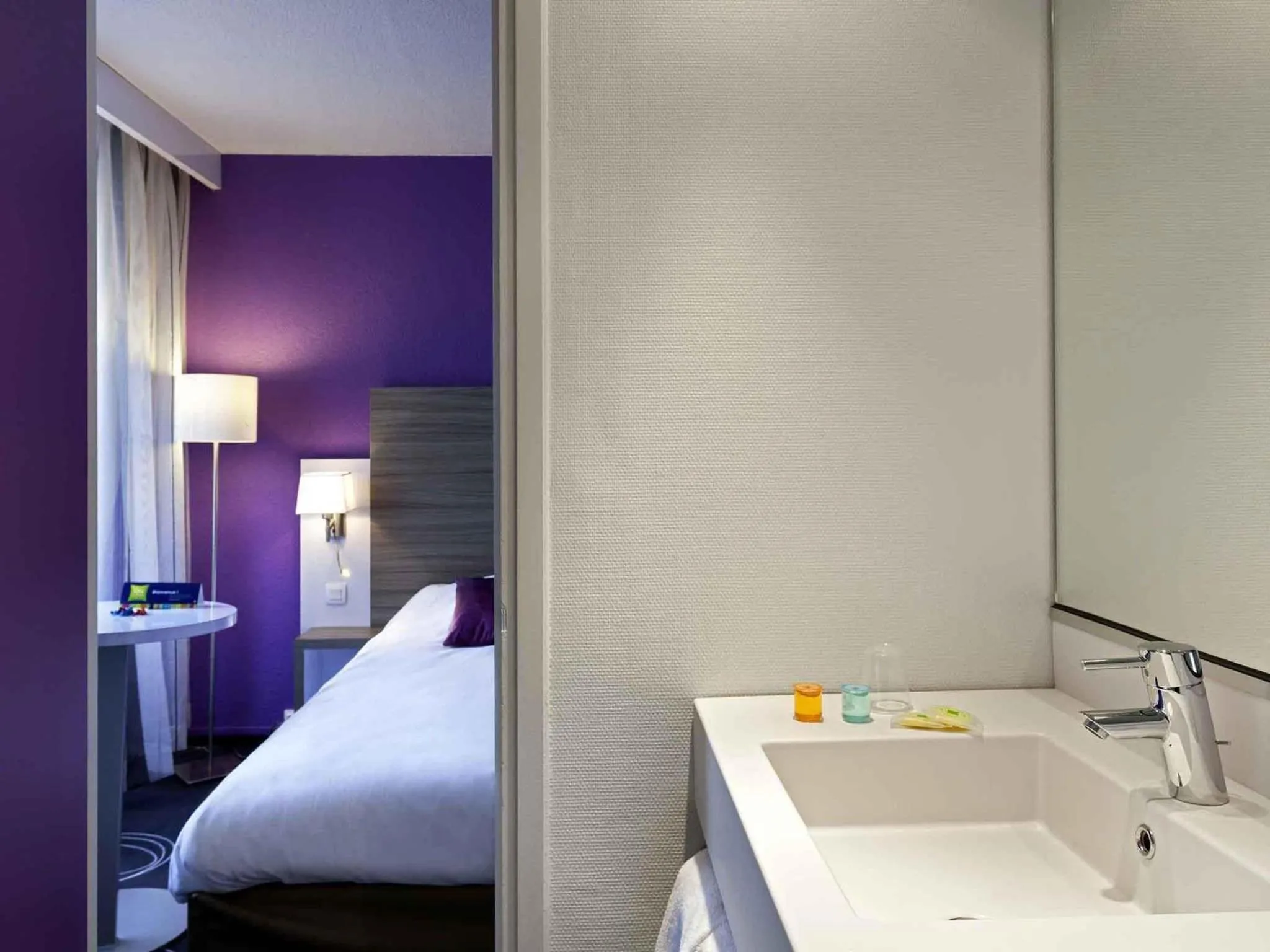 Bedroom, Bed in ibis Styles Grenoble Centre Gare