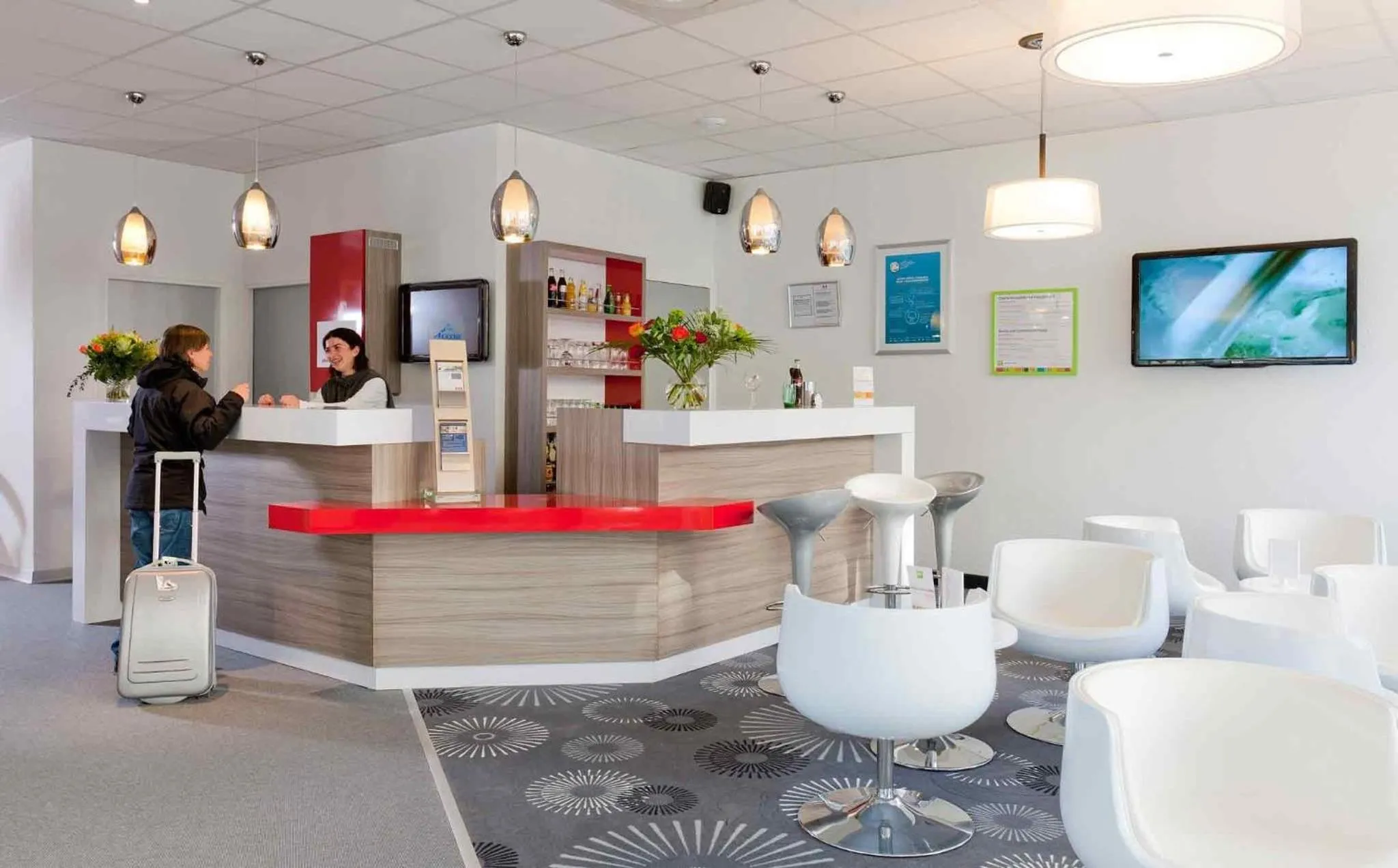Lounge or bar in ibis Styles Grenoble Centre Gare