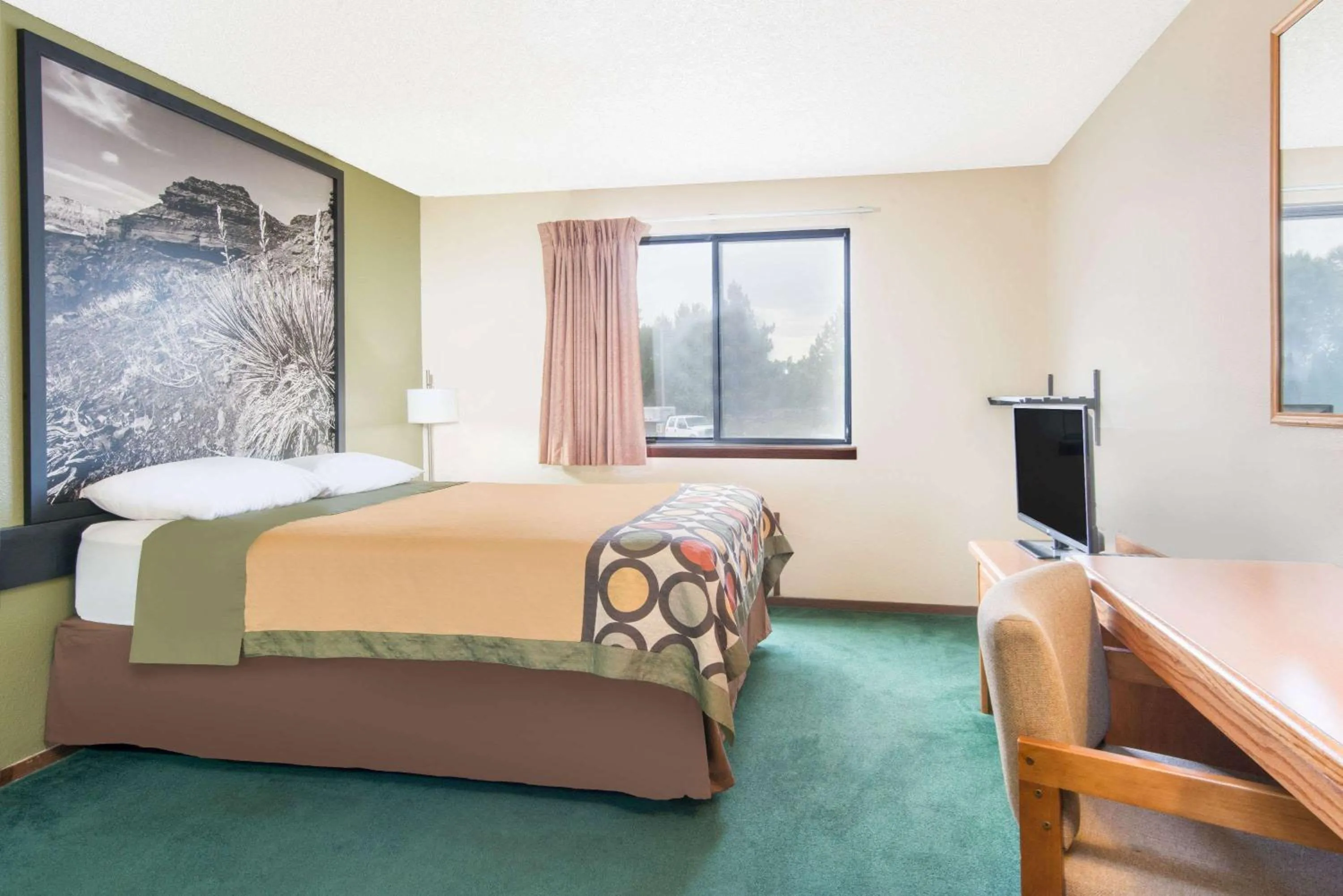 Photo of the whole room, Bed in Super 8 by Wyndham Buffalo