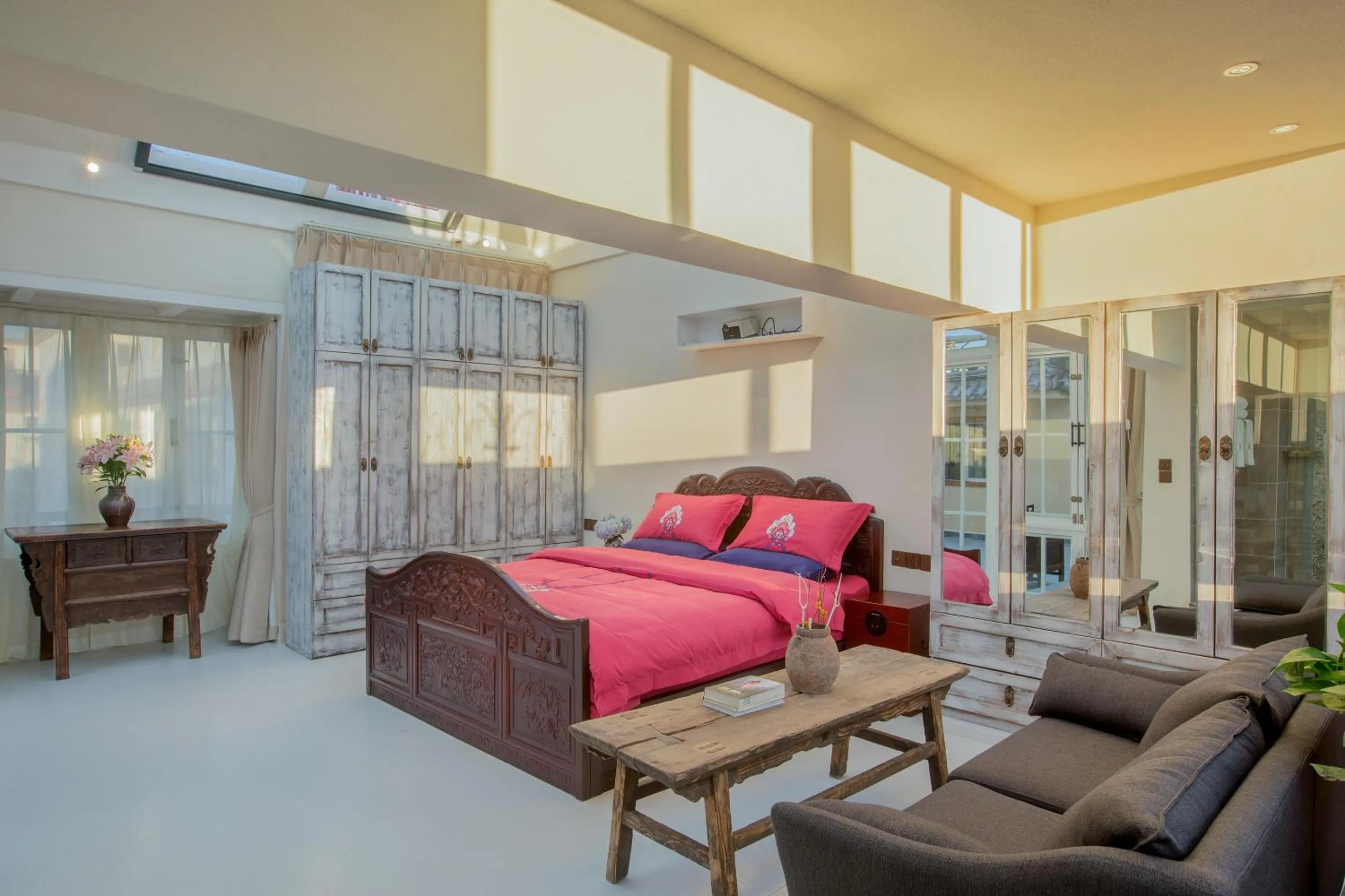 Bedroom, Bed in Old Story Inn Lijiang Old Town